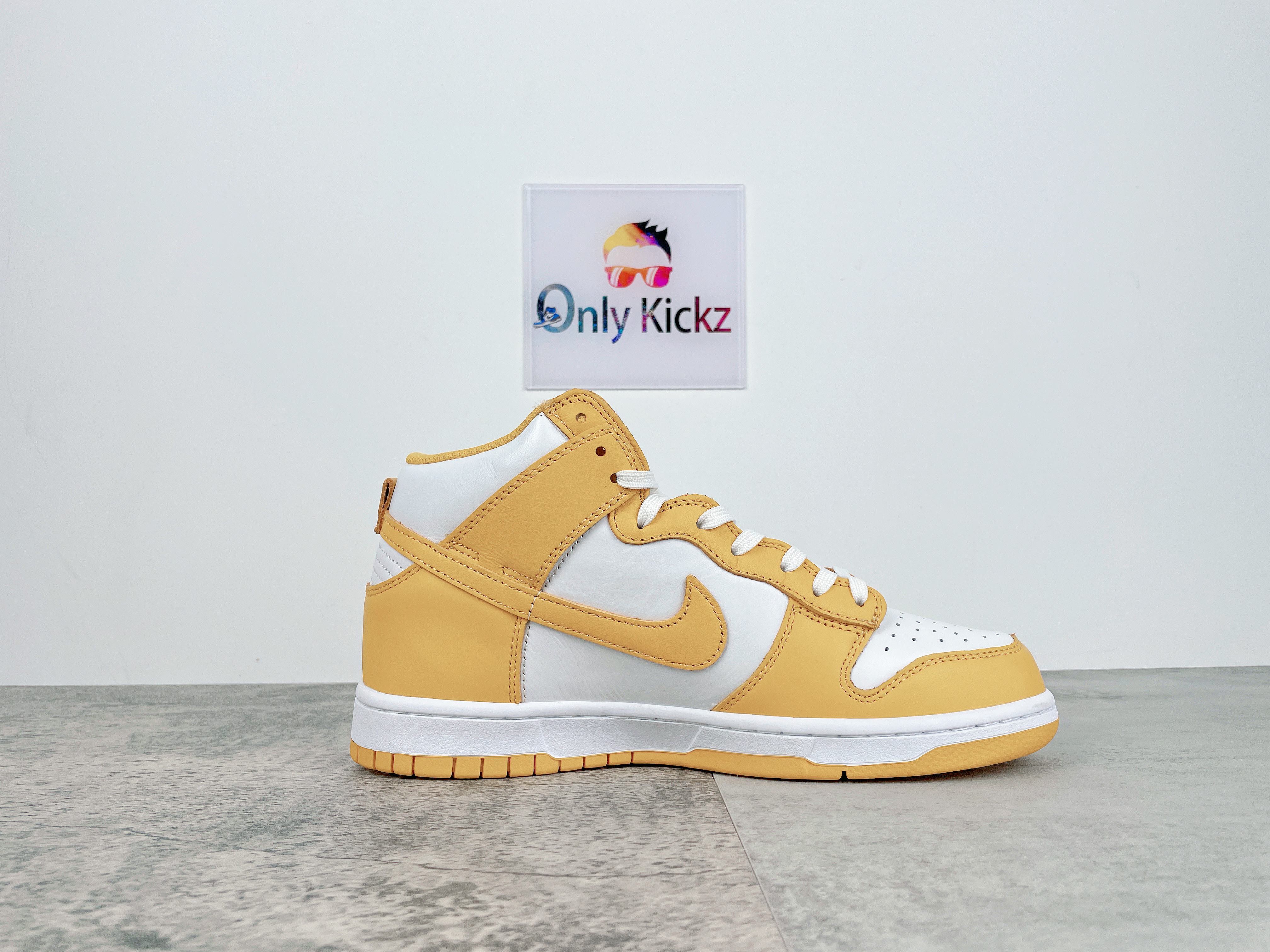 Dunk High Dark Sulfur