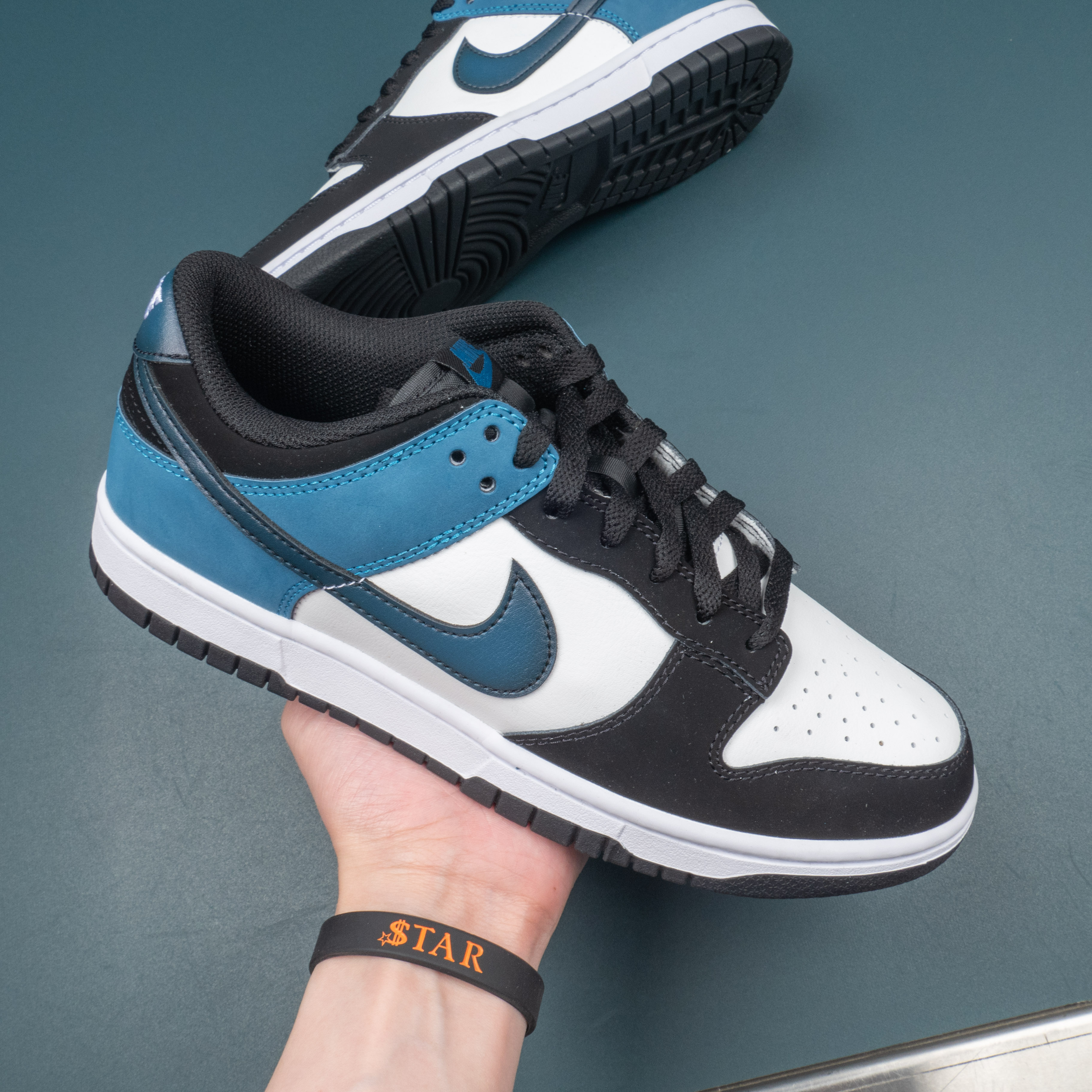 Dunk Low Industrial Blue