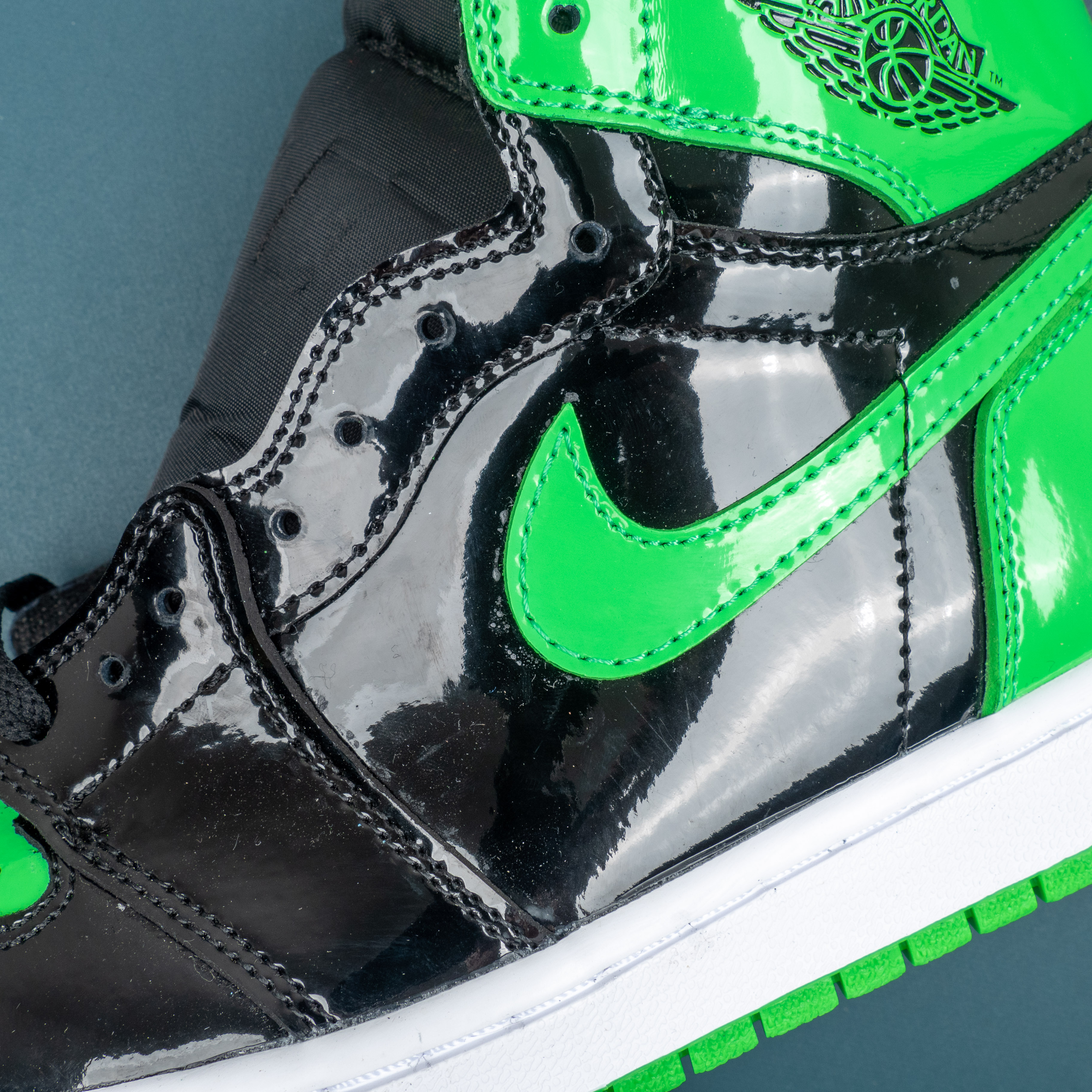 1s High Patent Black Green