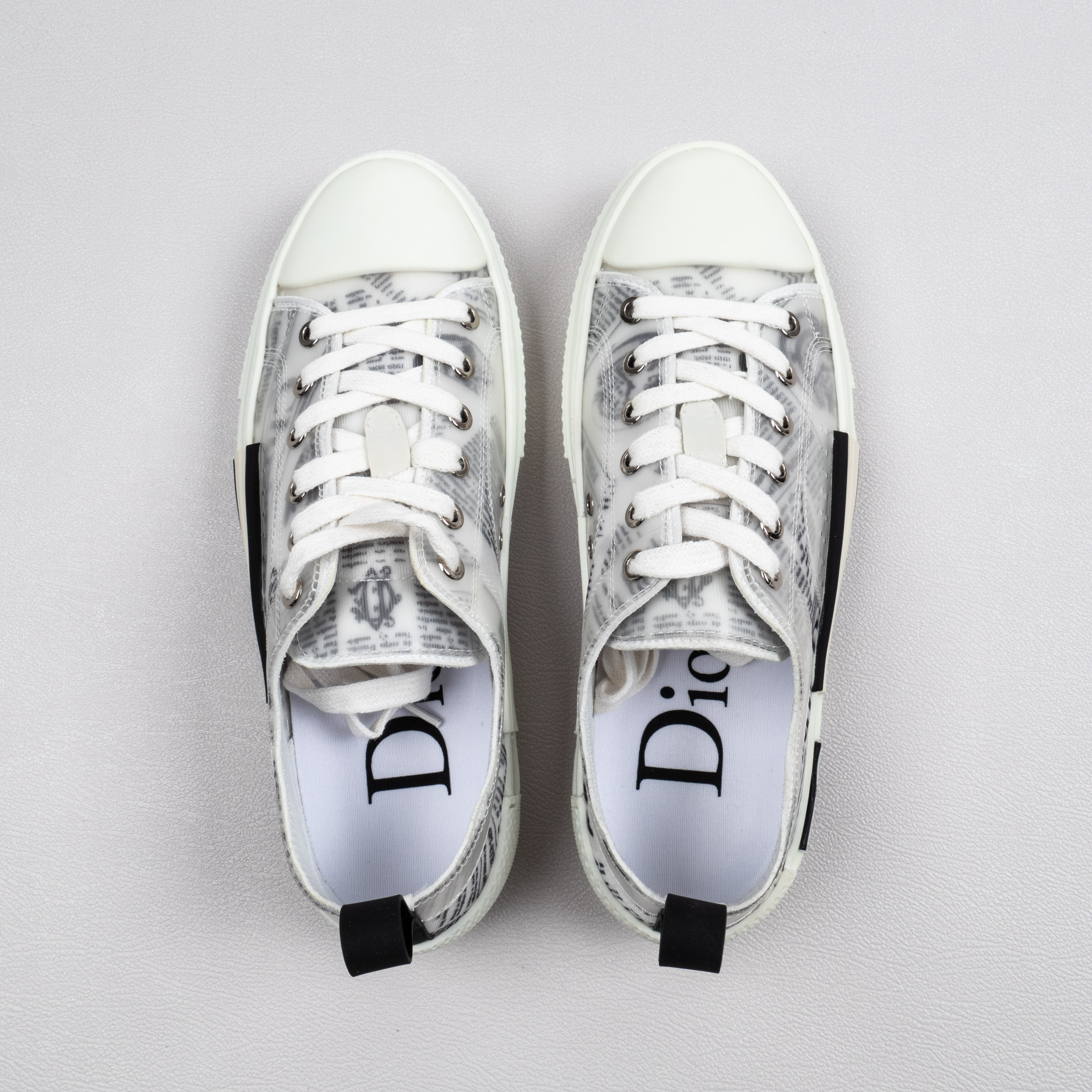 【Free shipping】男女鞋 DlRO 低帮运动休闲鞋 T00962H565