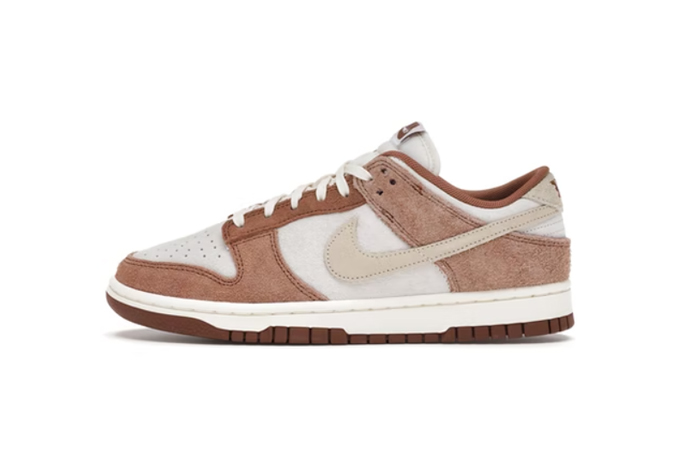 Dunk Low Medium Curry