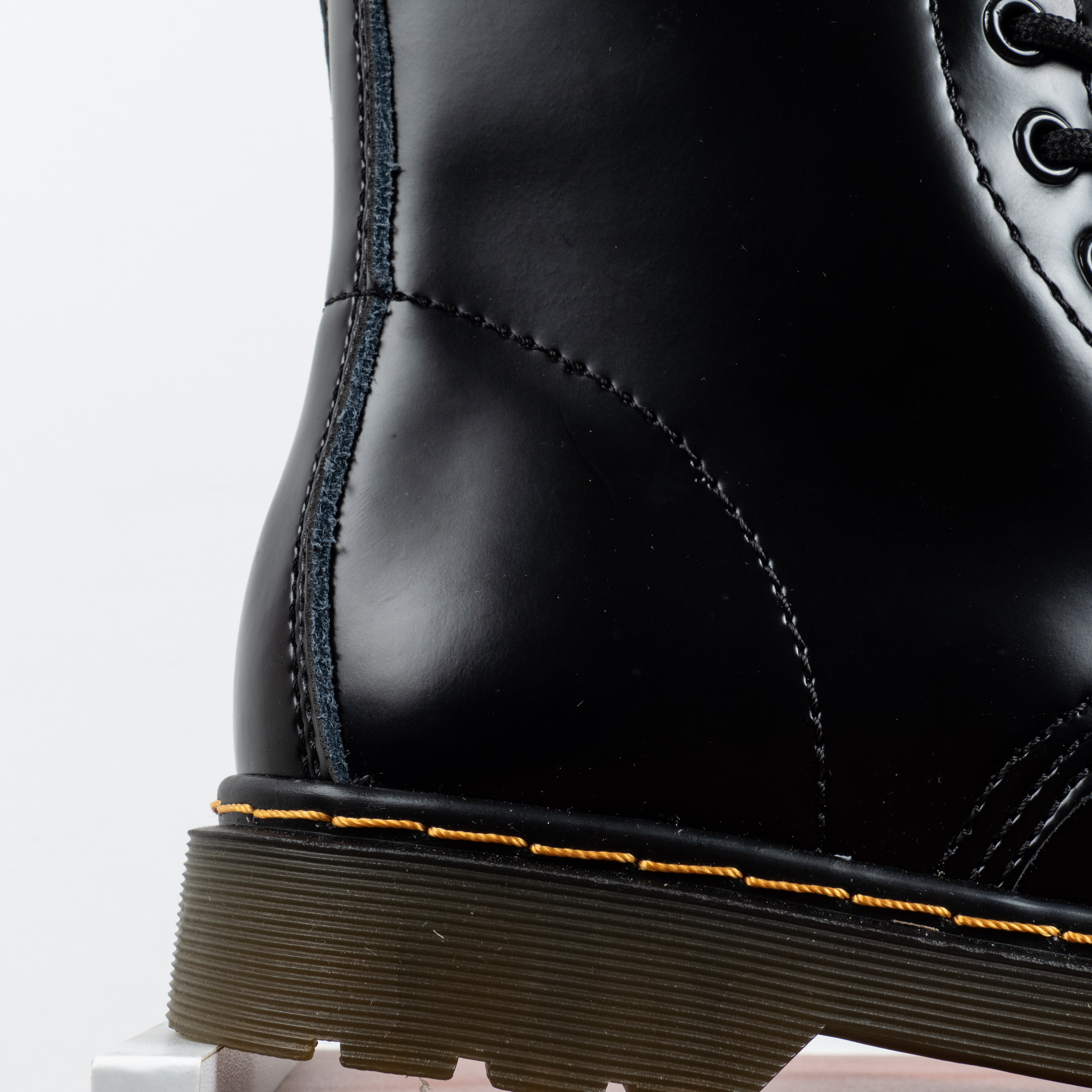 [Free Shipping]女鞋 Dr.Martens 马汀博士Jadon系列 1460 10孔马丁靴 R11822206