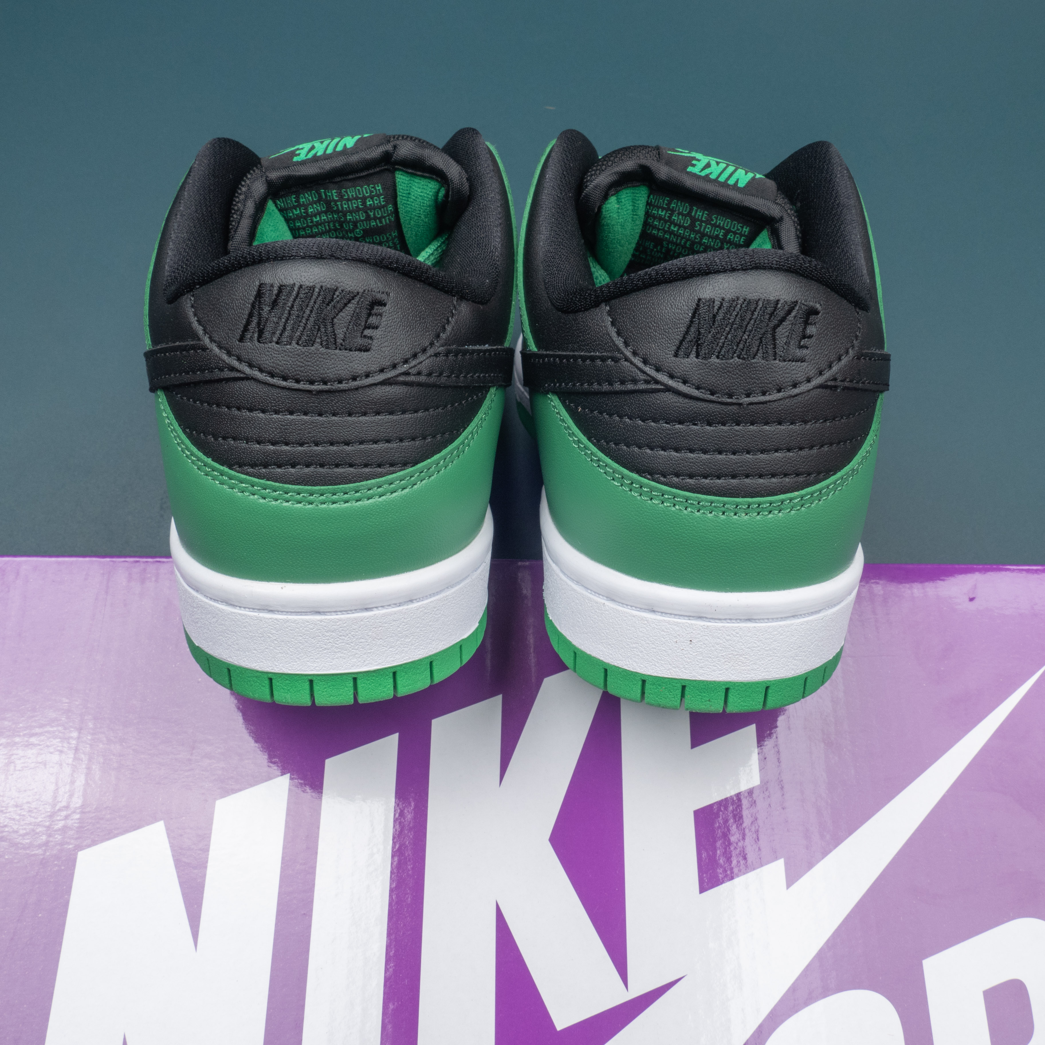 SB Dunk Low Classic Green