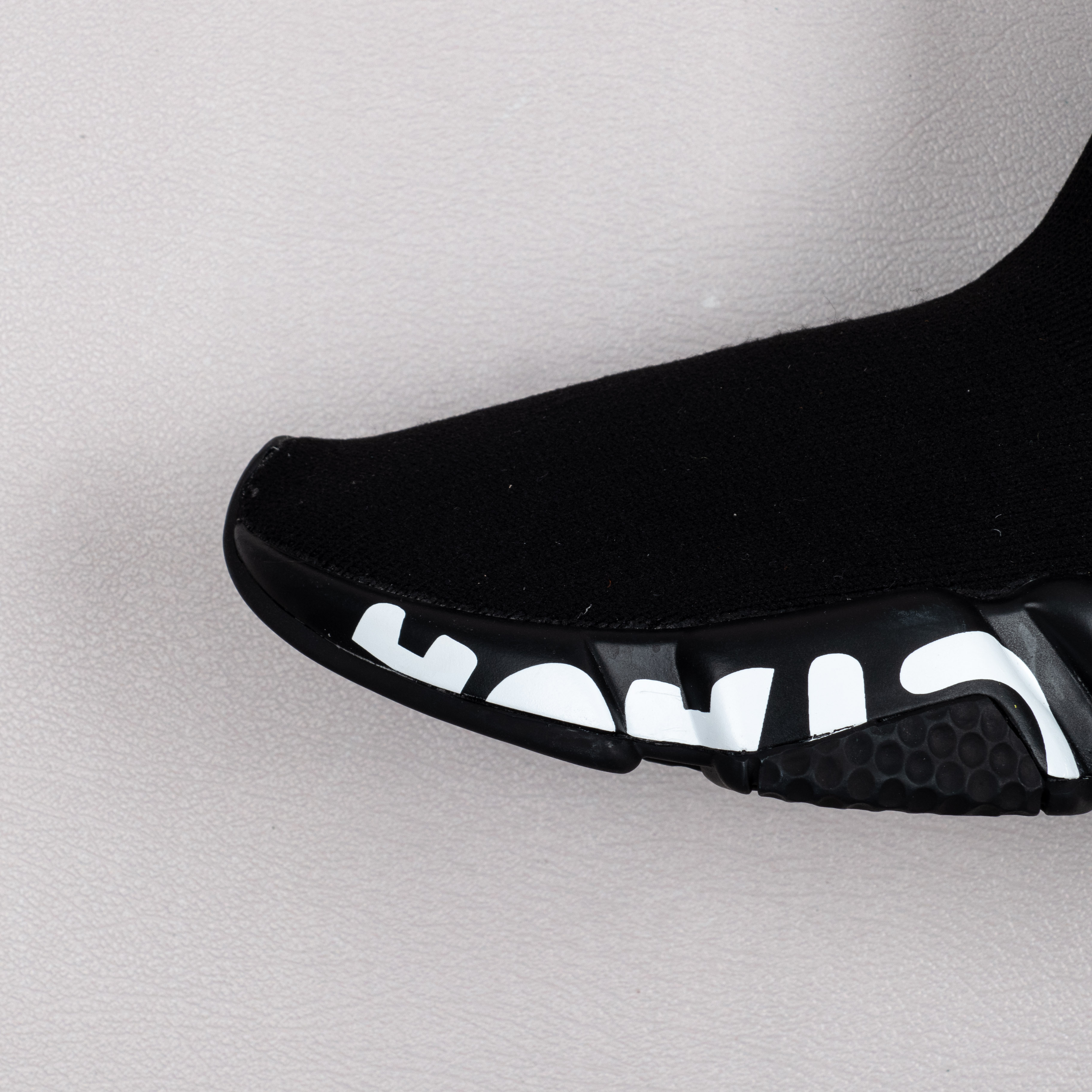 【Free Shipping】男女鞋 巴黎袜子鞋SPEED LOGO印花袜式针织运动鞋