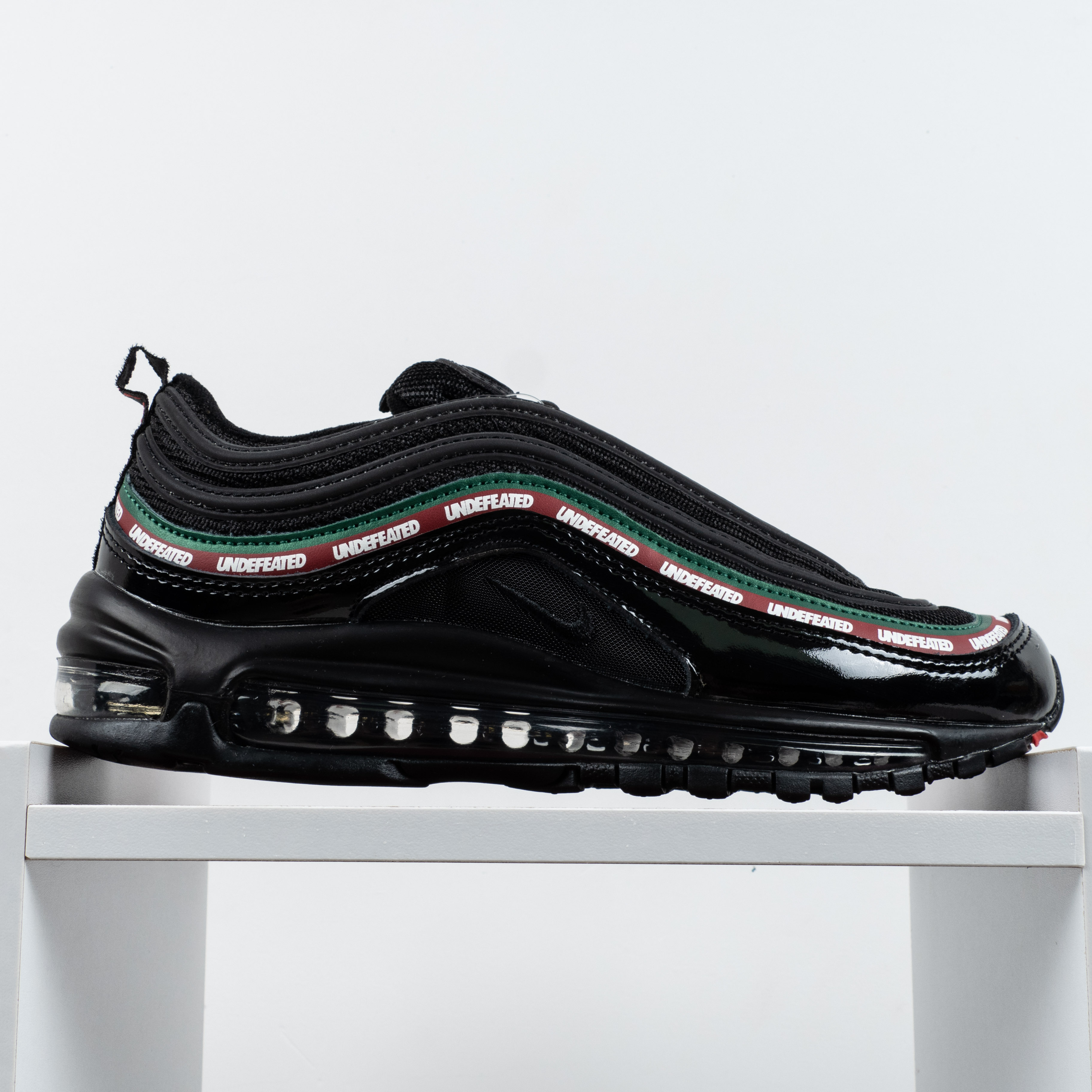 97 Undefeated Black