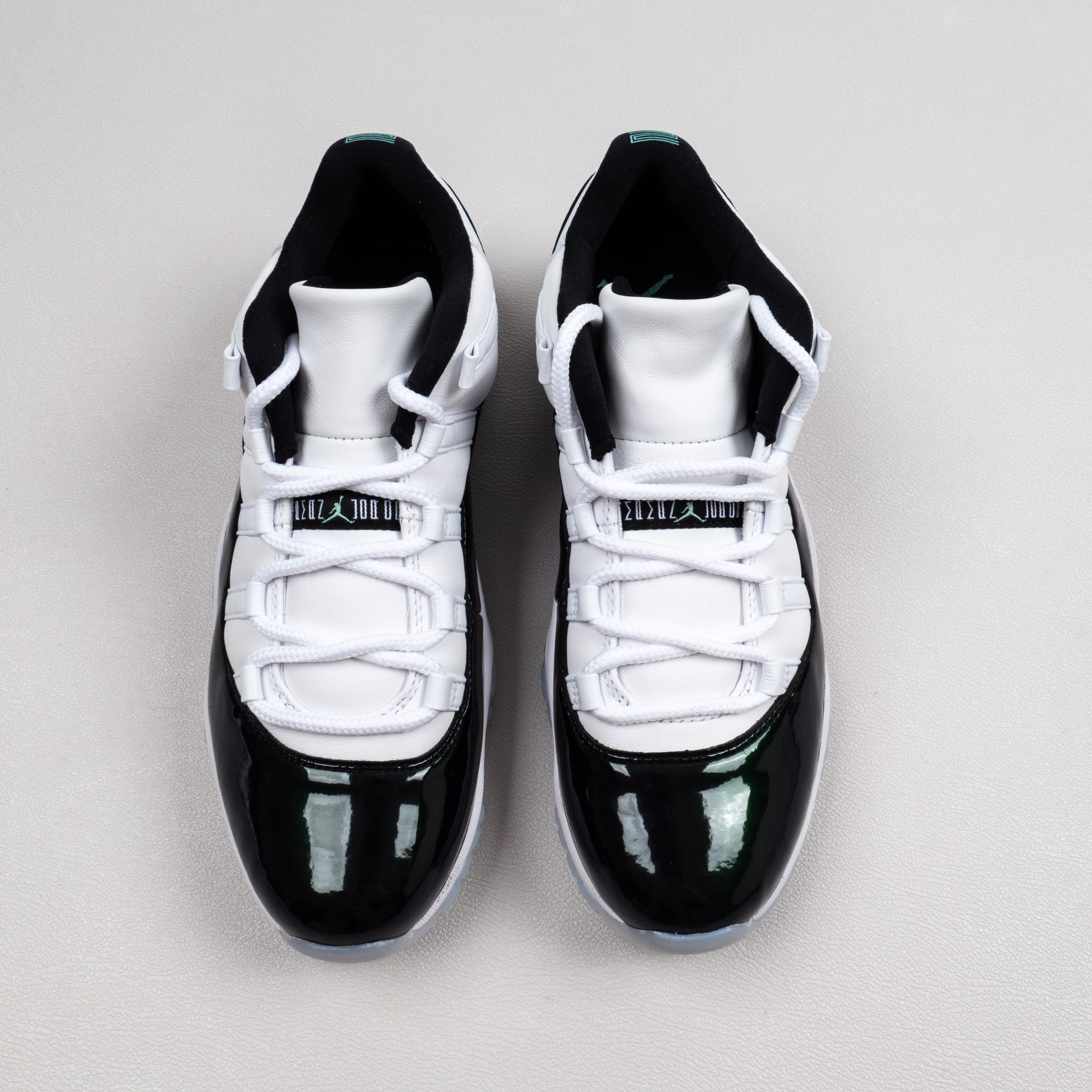 11s Retro Low Iridescent