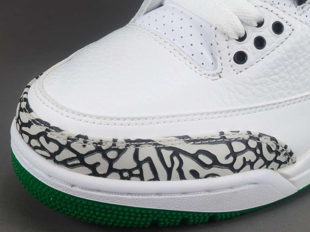 3's Retro Oregon Ducks Pit Crew White