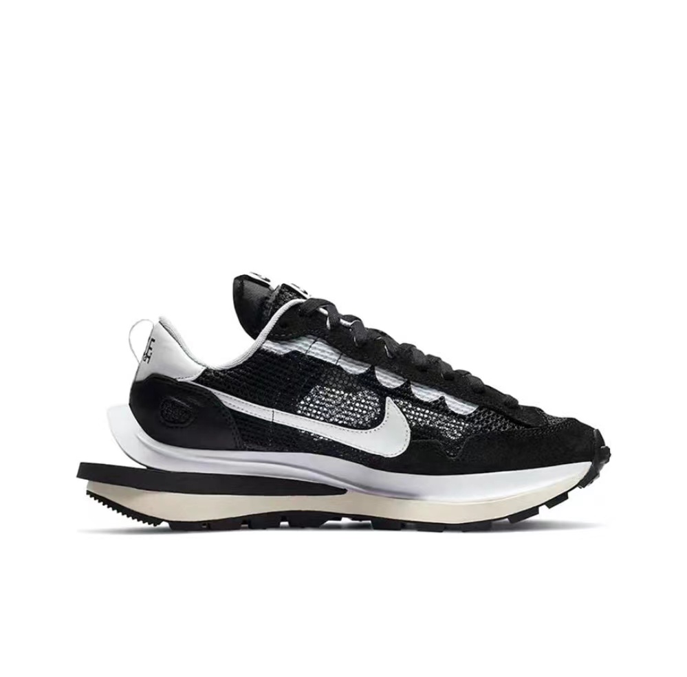 Vaporwaffle sacai Black White
