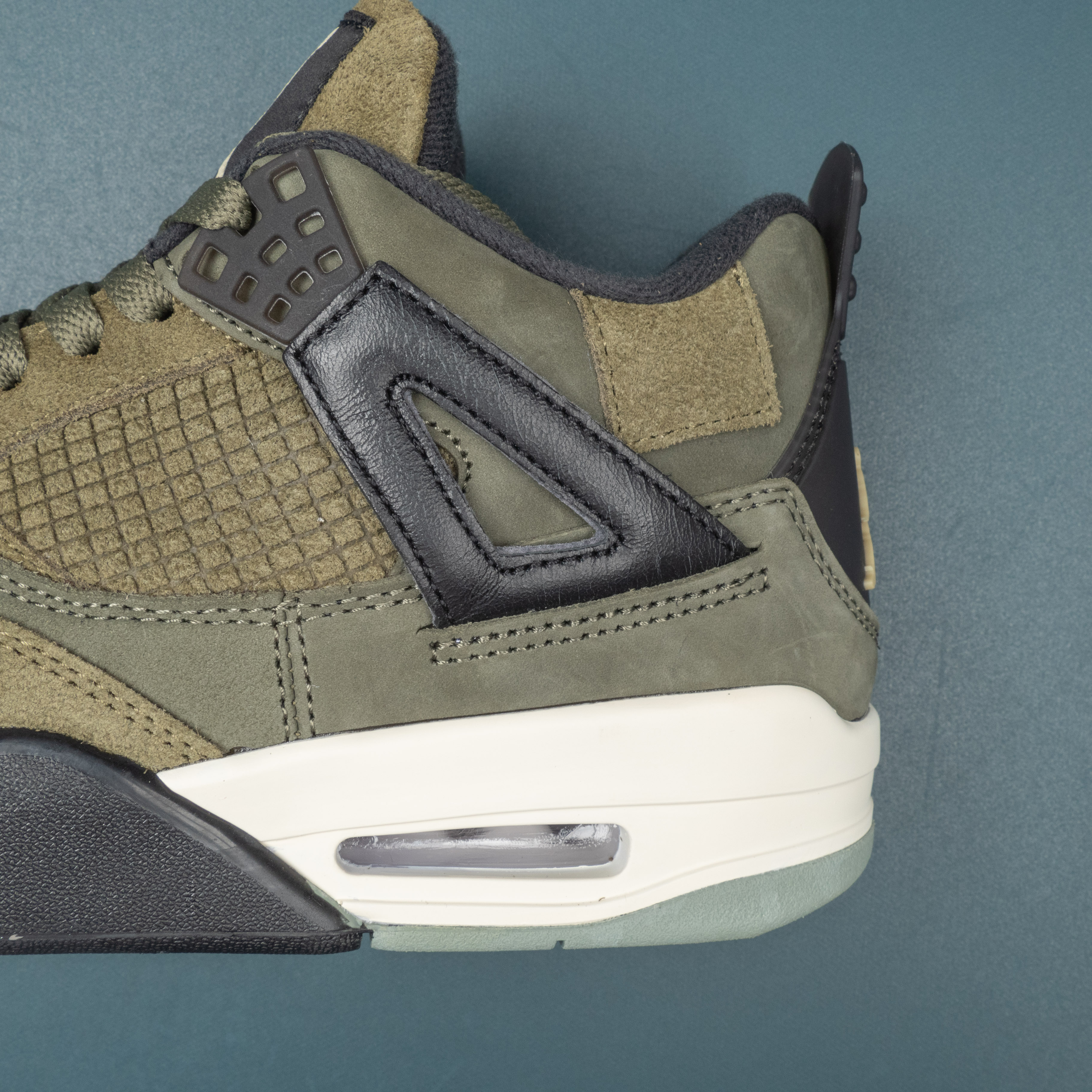 4s Retro SE Craft Medium Olive
