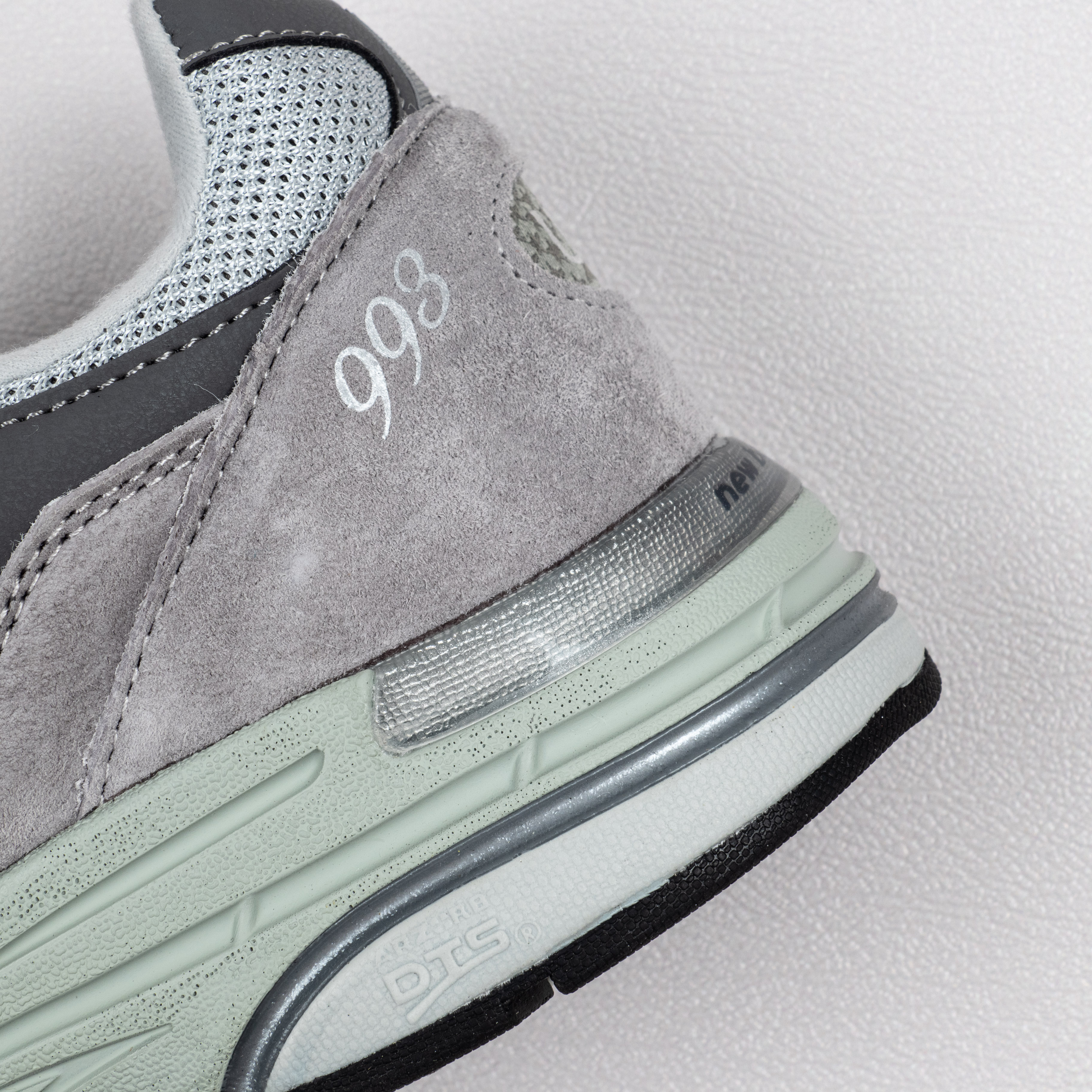 【Free Shipping】993 MIU Grey