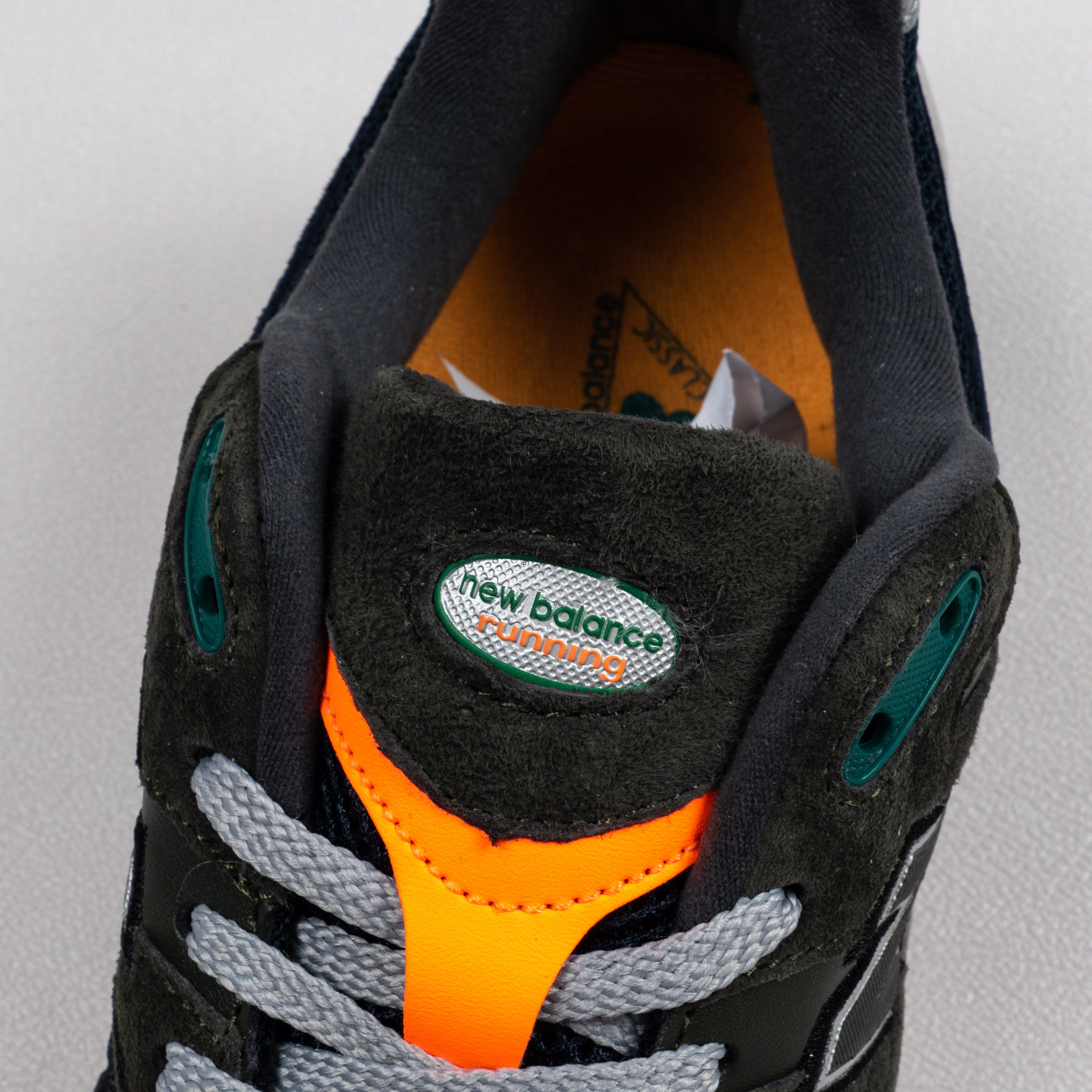 【Free Shipping】2002R Defense Green Natural Indigo