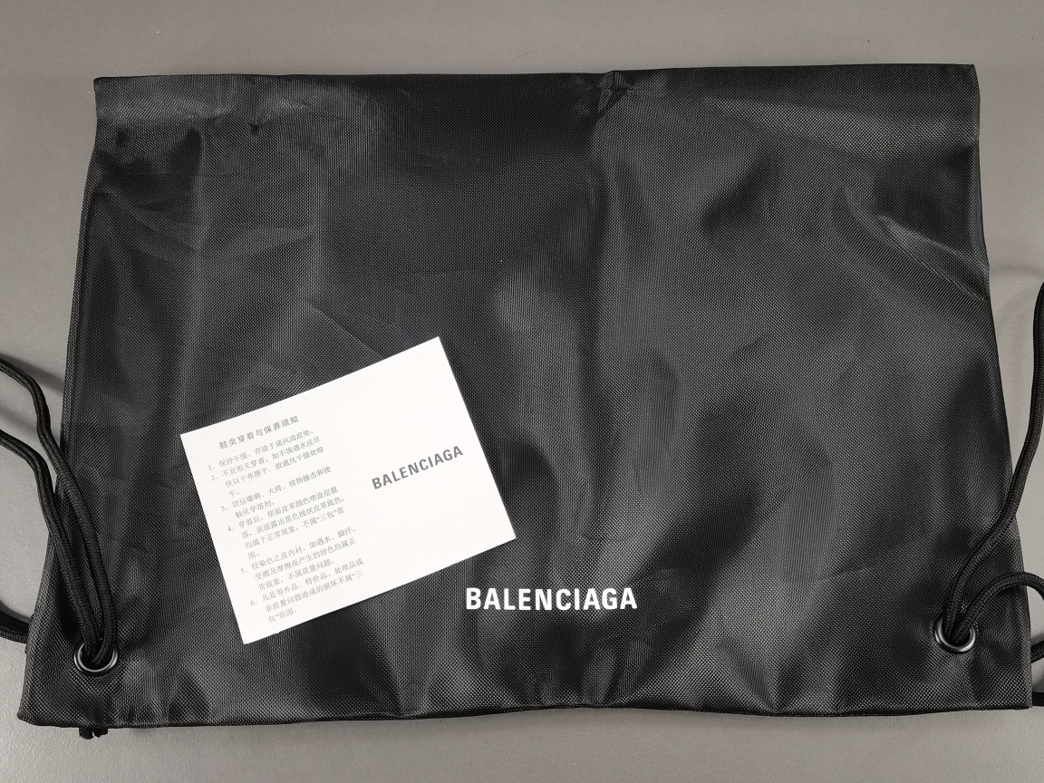 Mold Slide Sandal Black