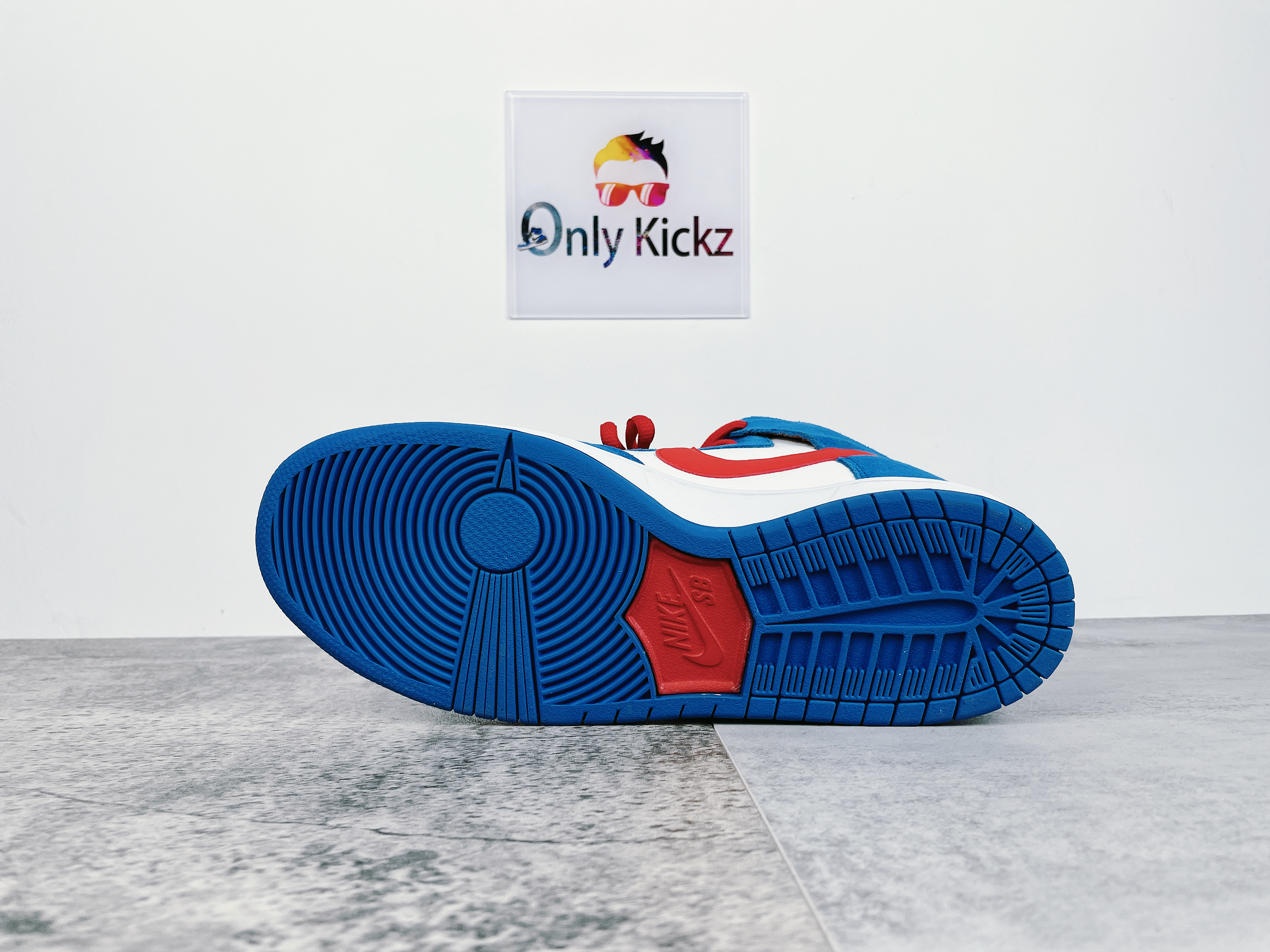 SB Dunk High Doraemon CI2692-400