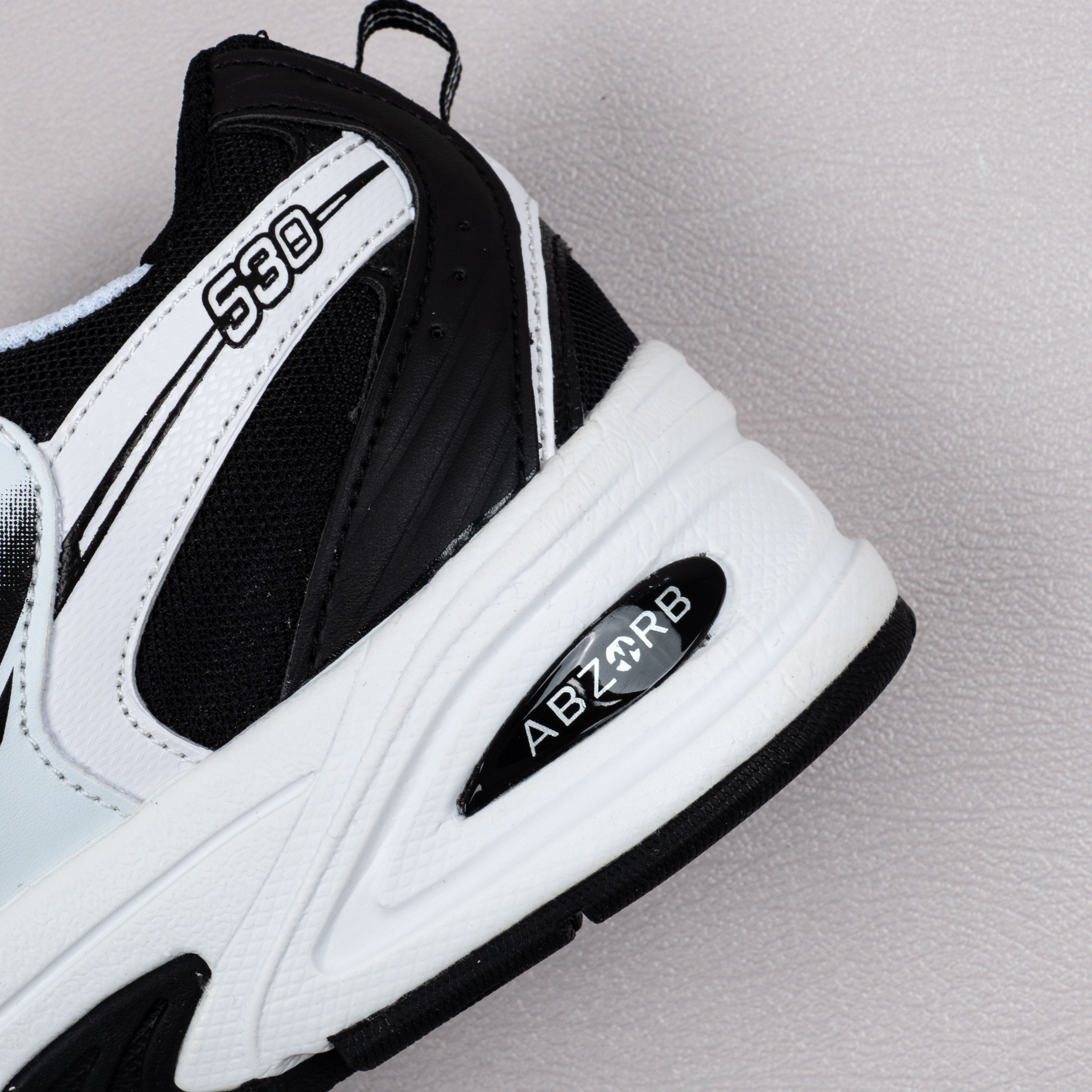 【Free Shipping】NB530系列复古跑步鞋老爹鞋 MR530SJ