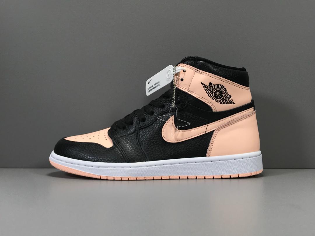 1s Retro High Black Crimson Tint