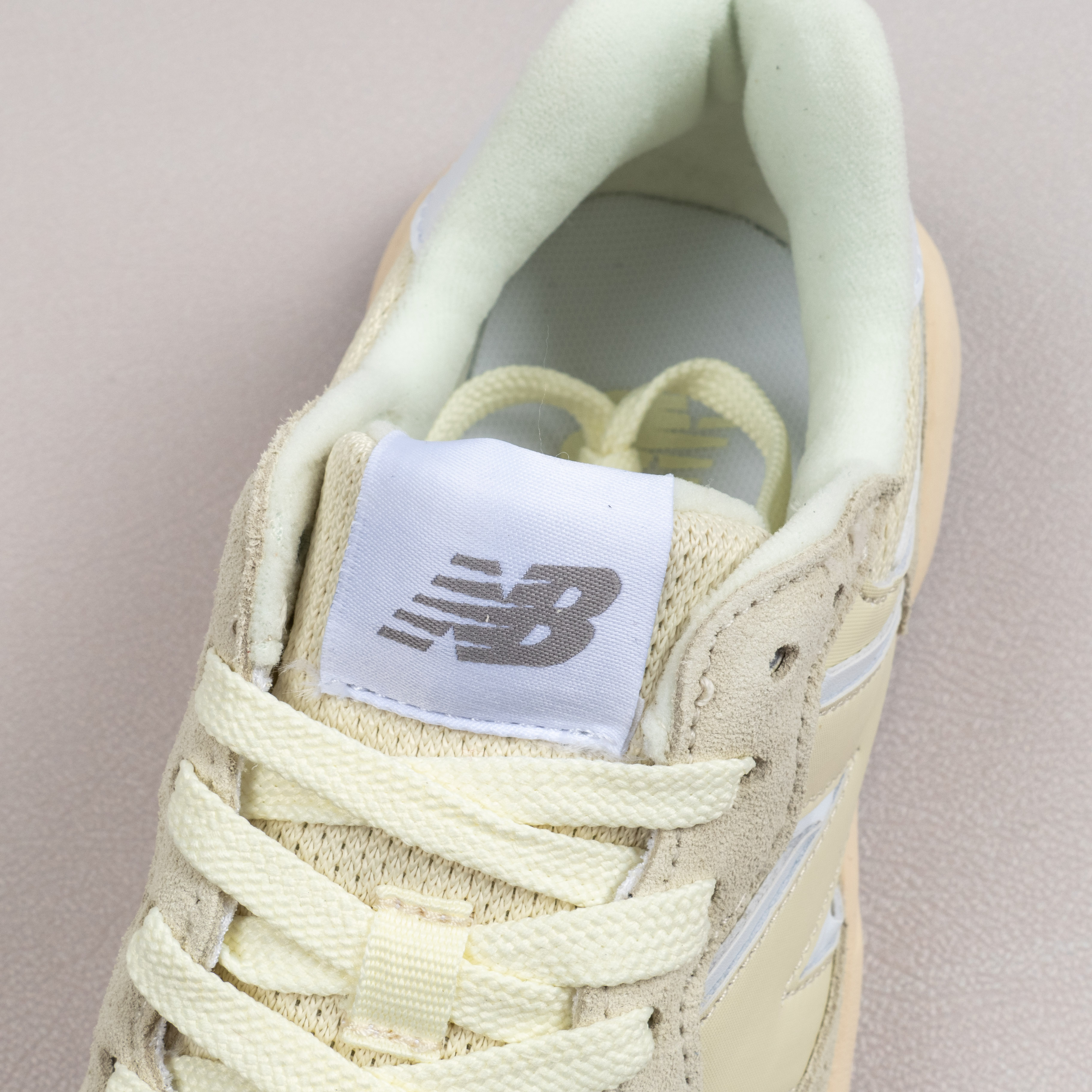 【Free Shipping】5740系列 复古休闲运动跑鞋 W5740CE