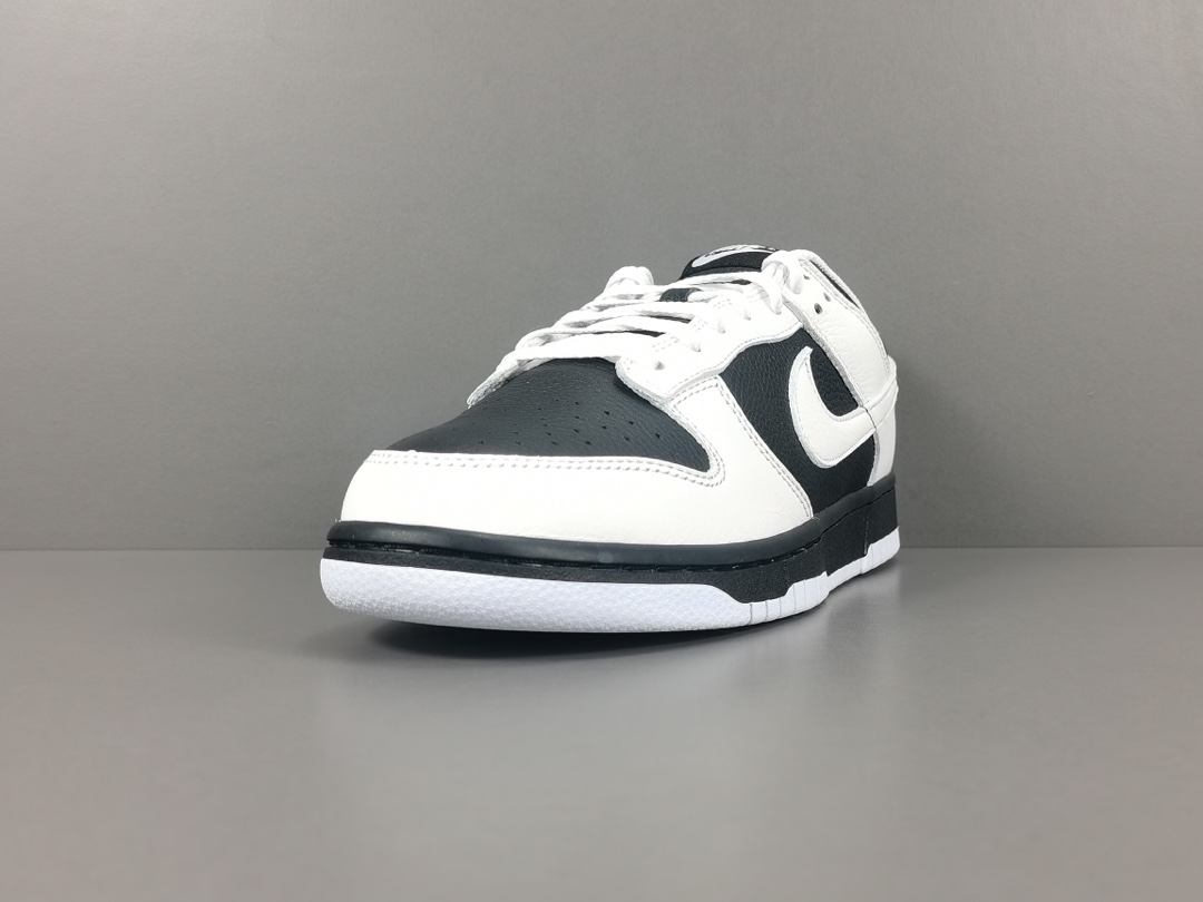 Dunk Low Retro Reverse Panda