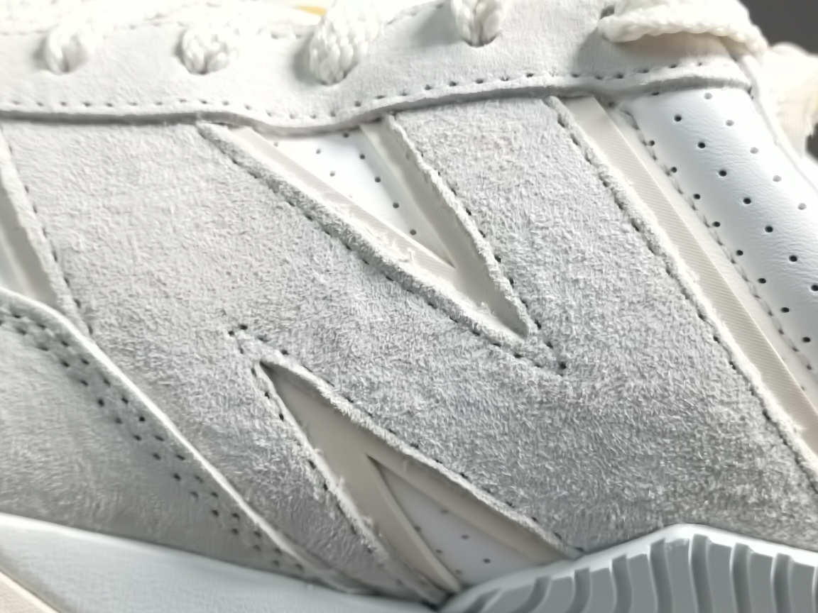 Casablanca Marshmallow Brilliant White