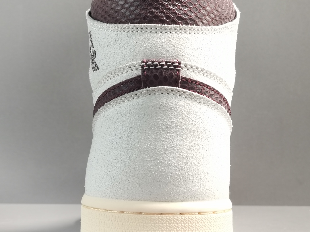 1's Retro High OG A Ma Maniére