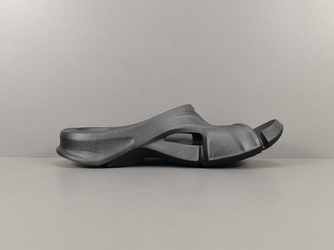 Mold Slide Sandal Black
