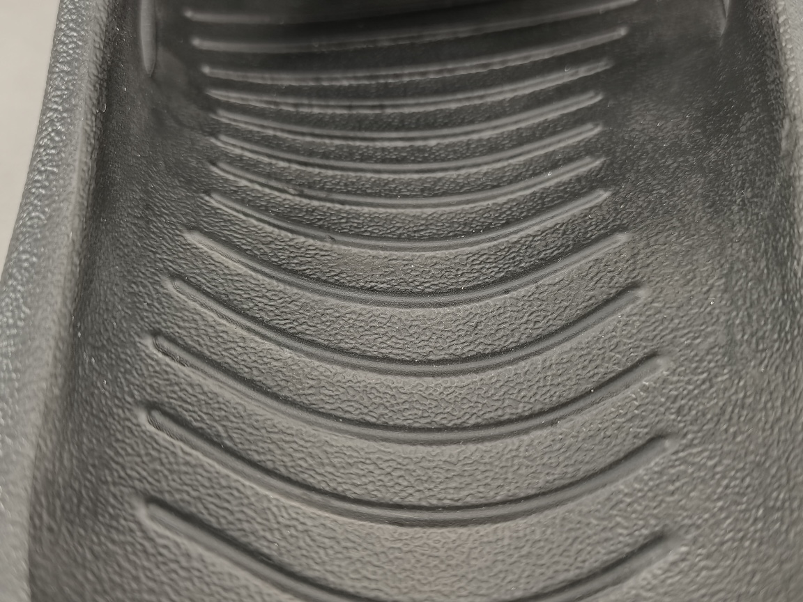 Mold Slide Sandal Black