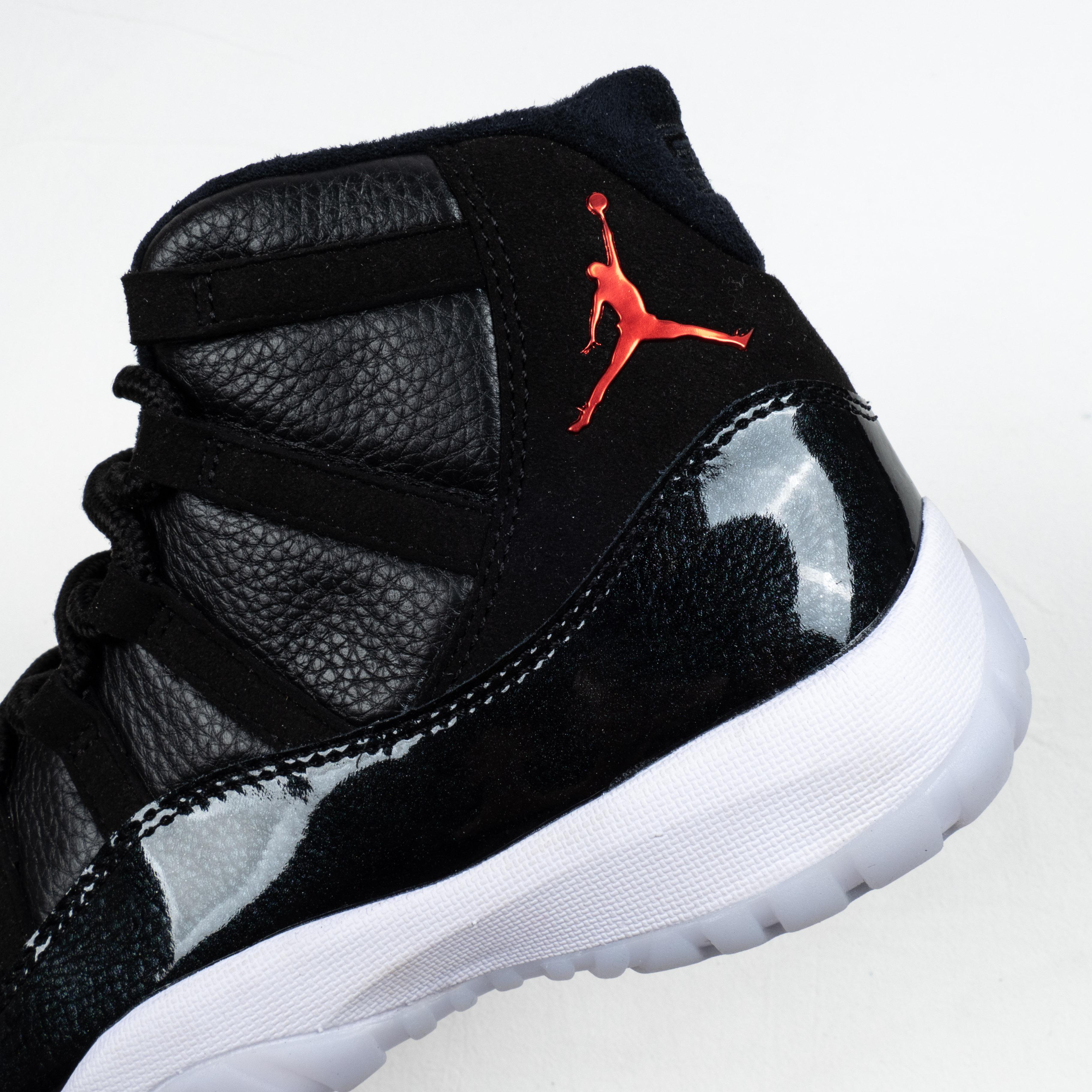 11's Retro 72-10