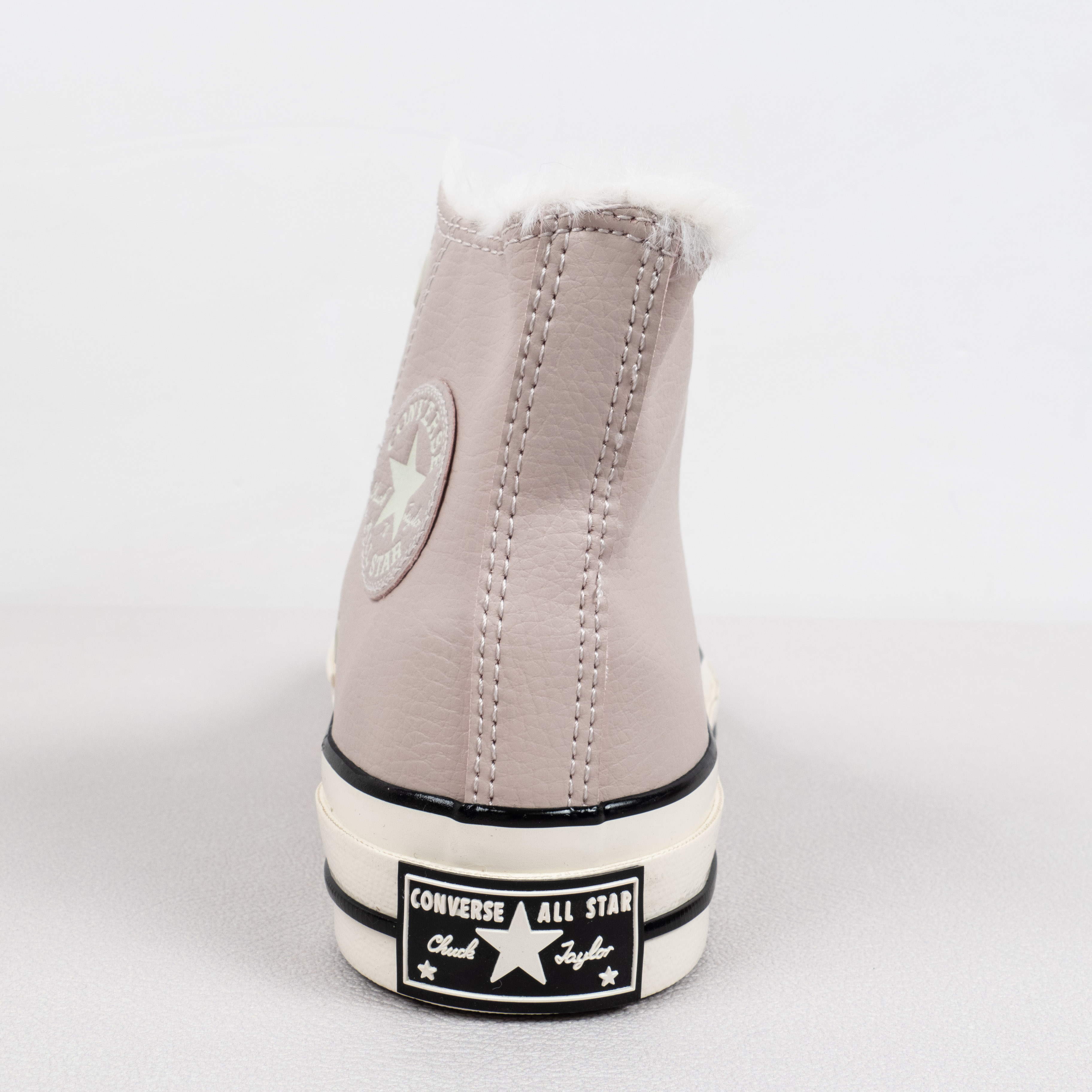 [Free Shipping] 男女鞋 Converse Chuck 70s 皮面加绒帆布板鞋569514C