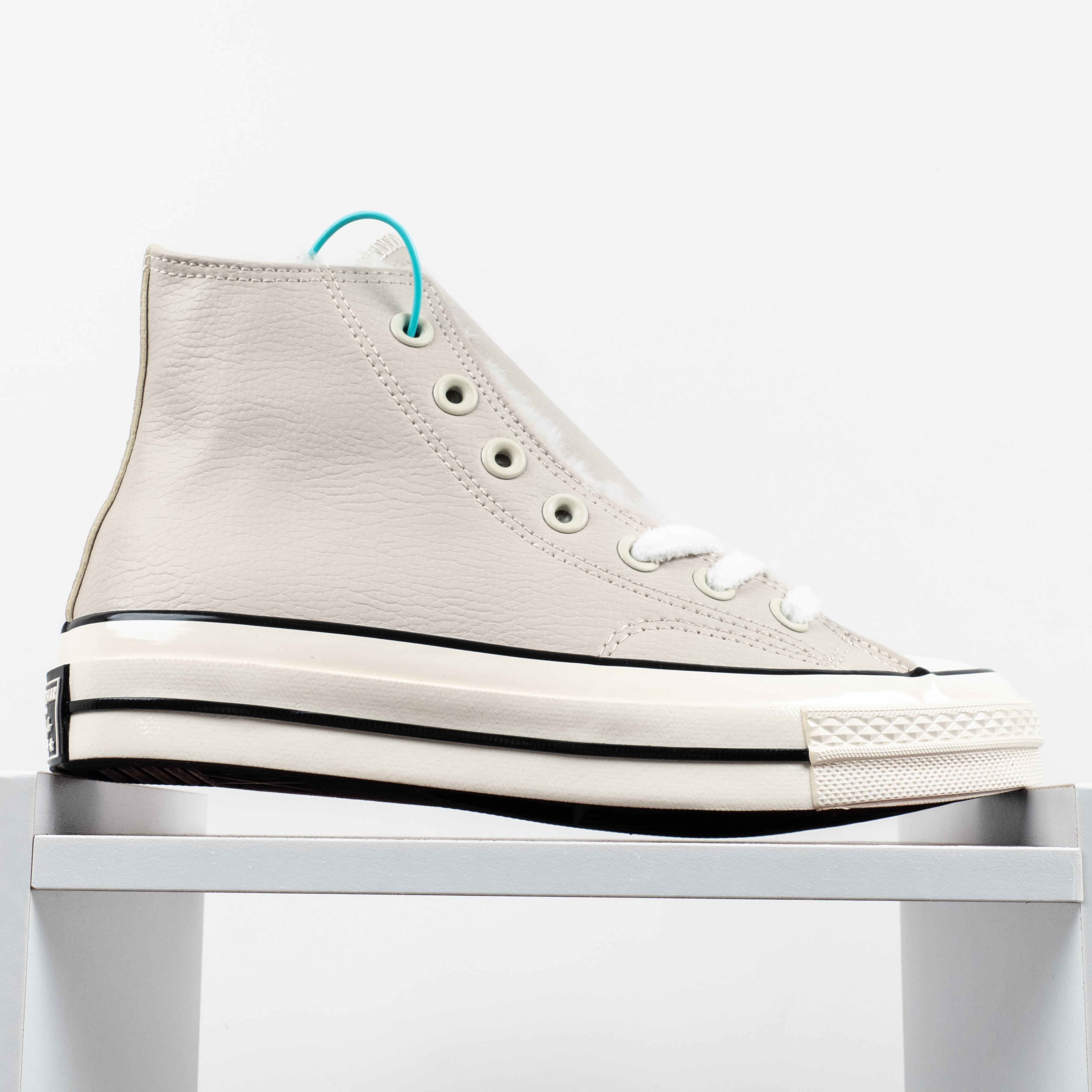 Converse Chuck 70s  Men's and women's  Leather and fleece canvas sneakers
