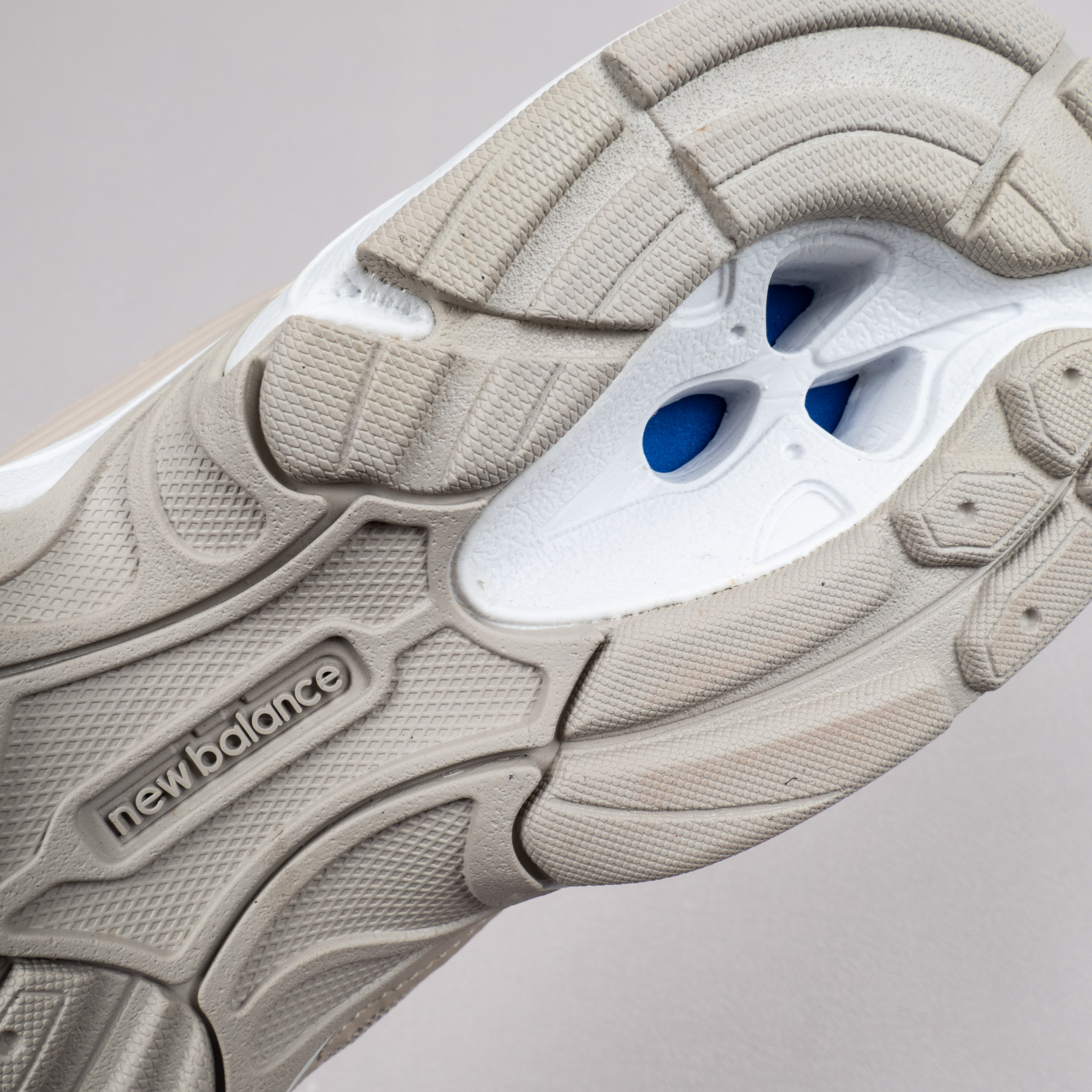 【Free Shipping】NB530系列复古跑步鞋老爹鞋 MR530SH