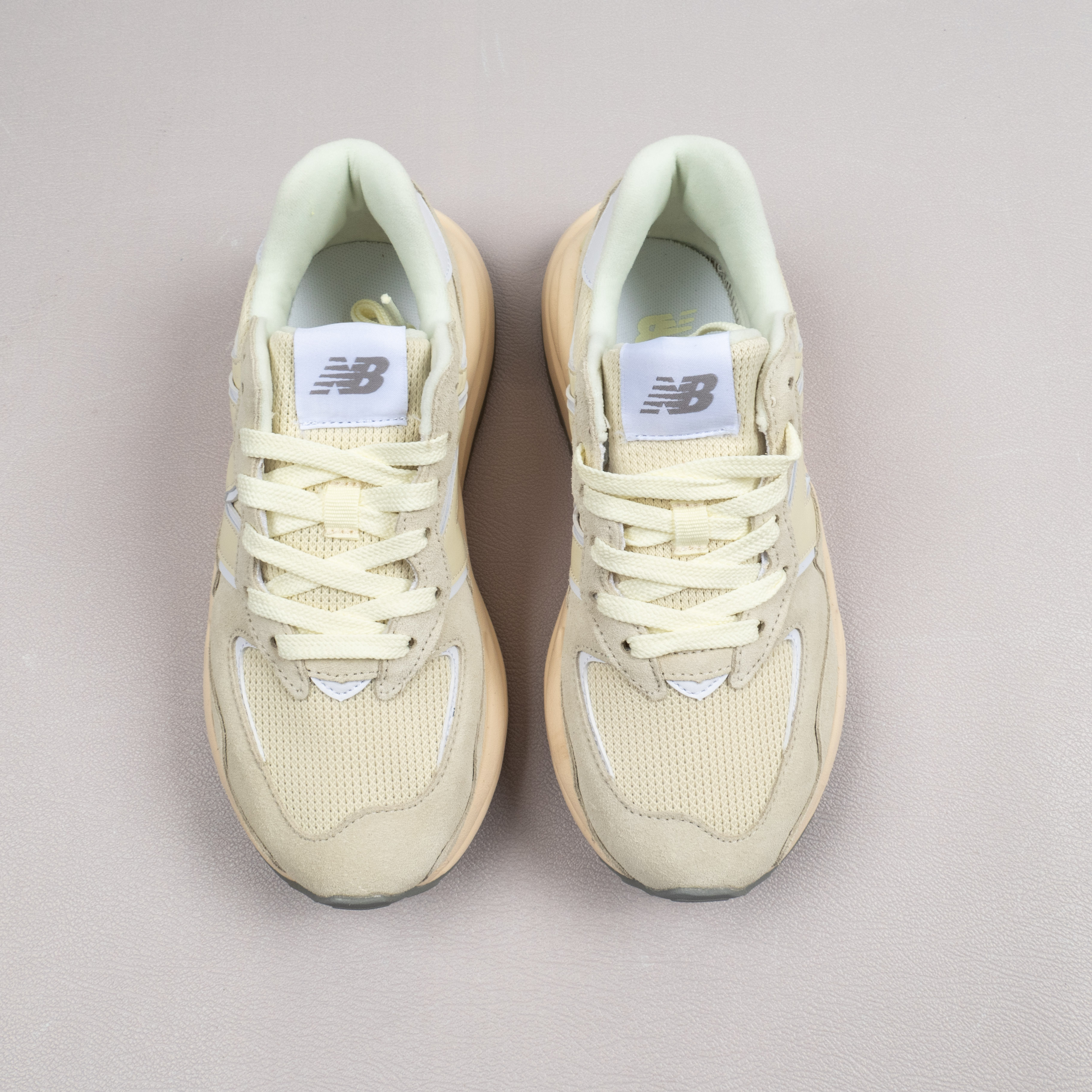 【Free Shipping】5740系列 复古休闲运动跑鞋 W5740CE