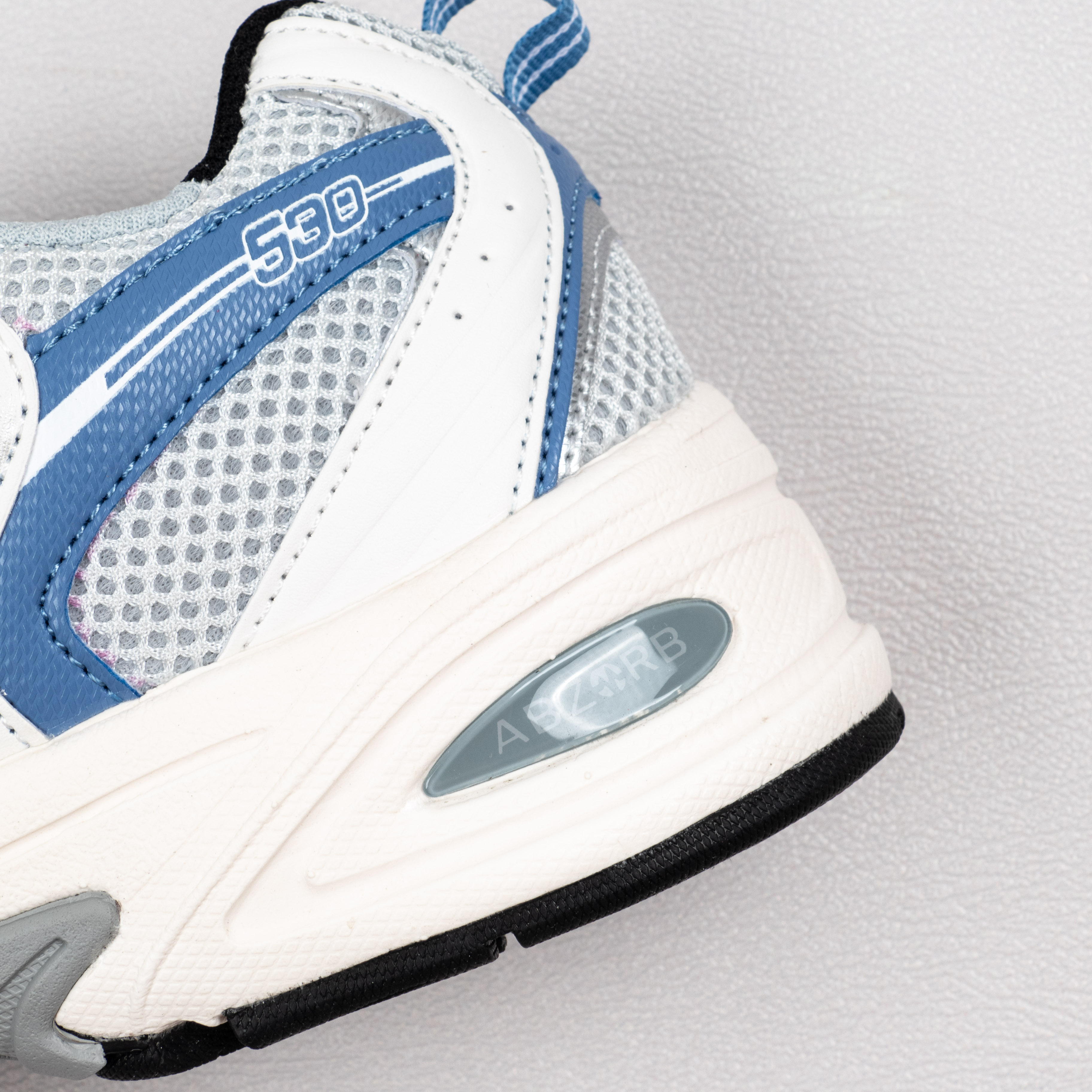 【Free Shipping】530系列白蓝复古老爹鞋休闲运动跑步鞋MR530KC