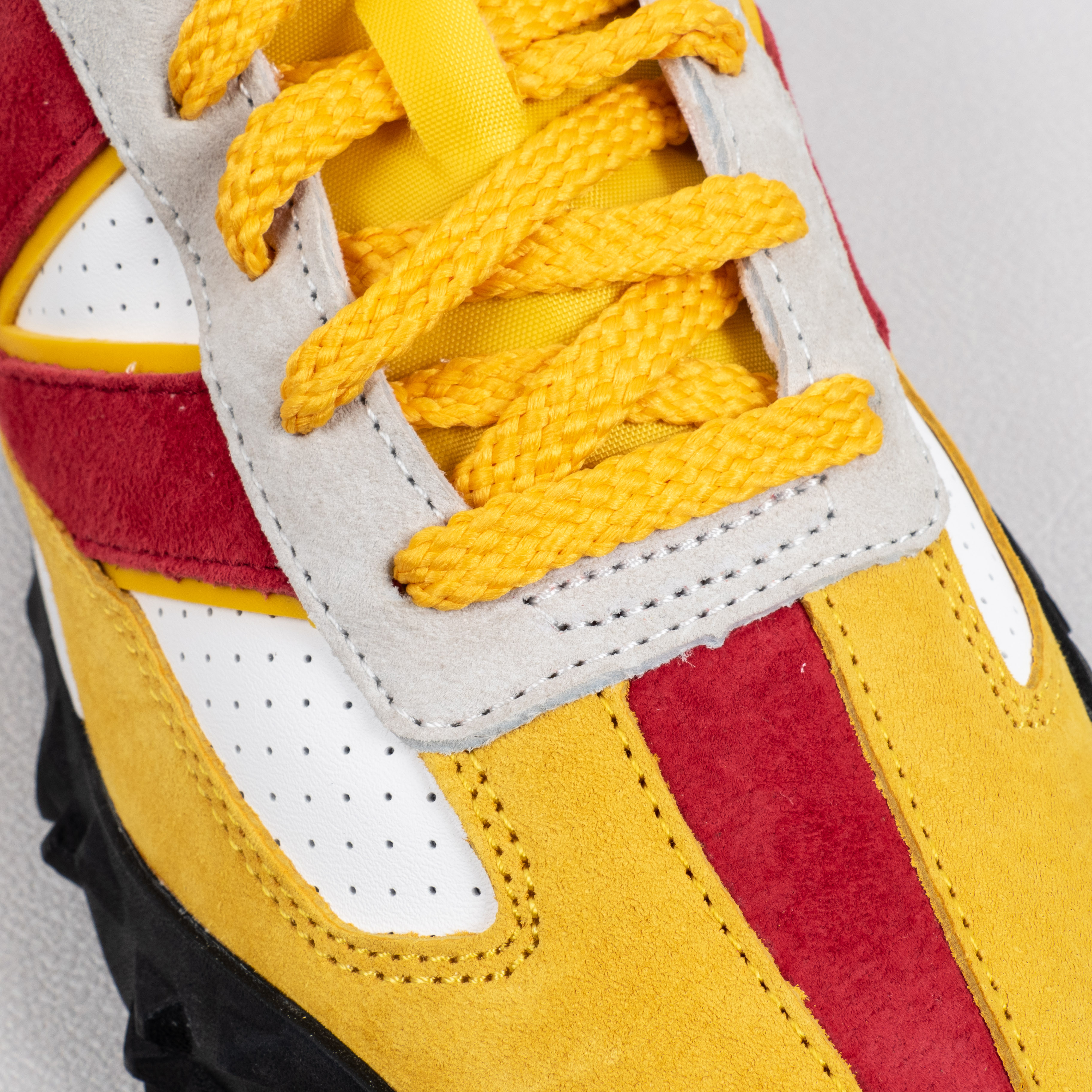 【Free Shipping】复古拼接鸳鸯机能跑步鞋UXC72CBB