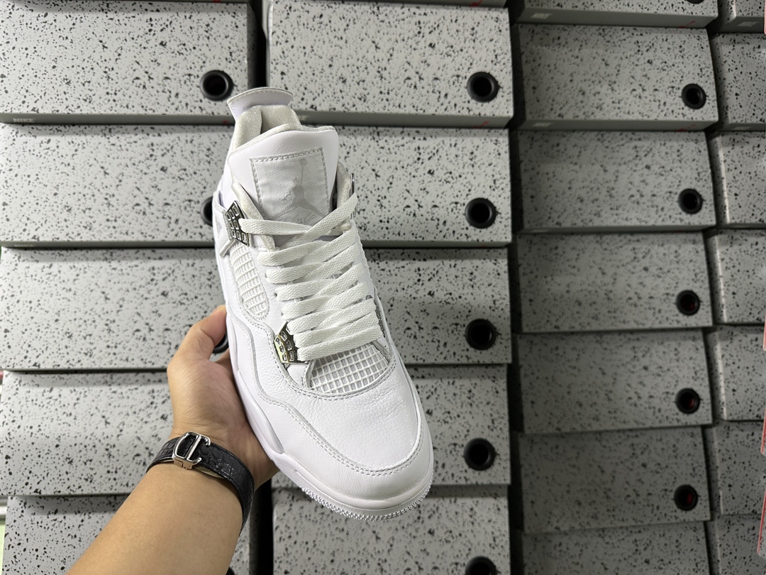 4's Pure Money