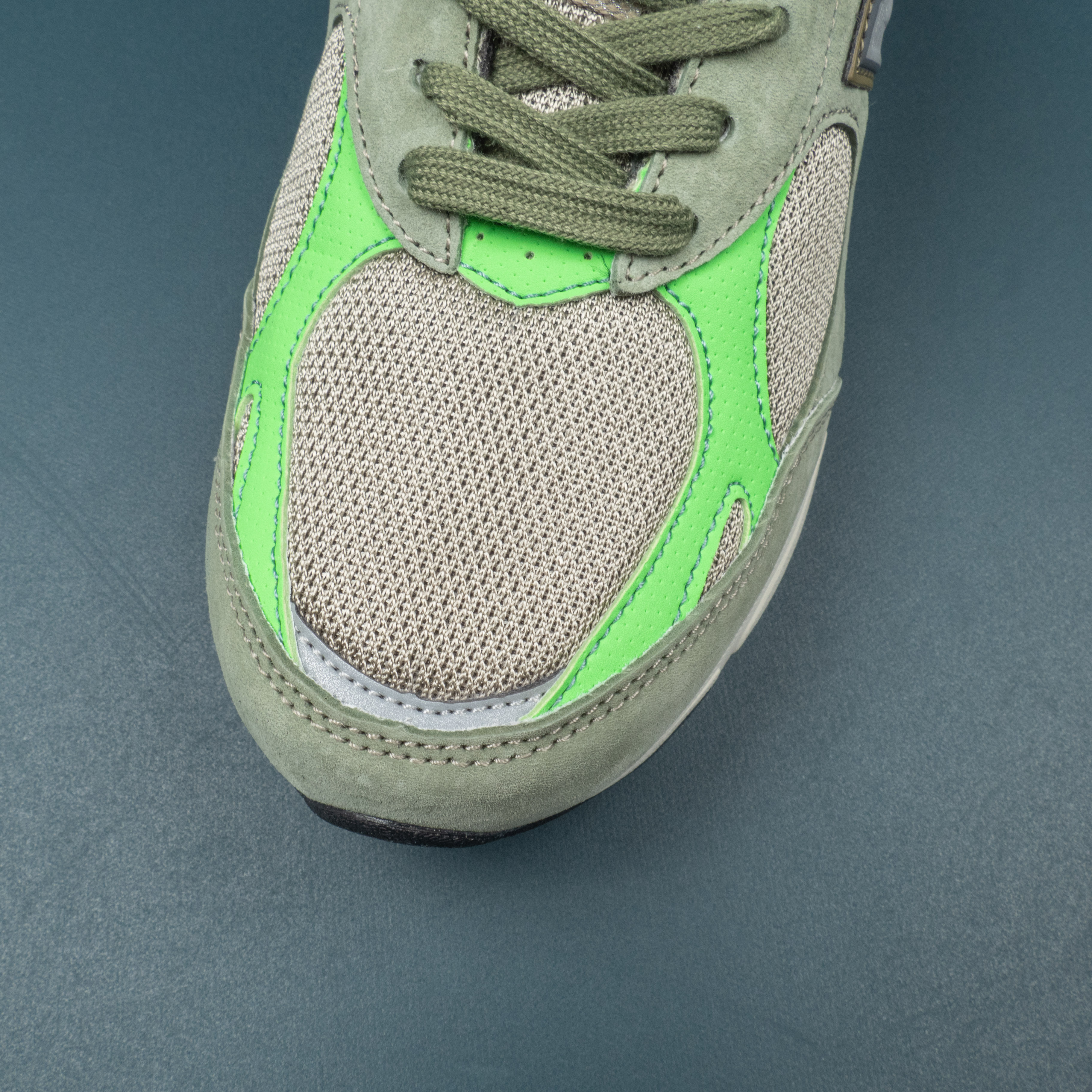 990v3 Patta Keep Your Family Close