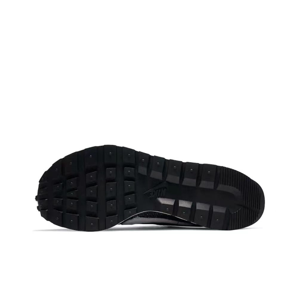 Vaporwaffle sacai Black White