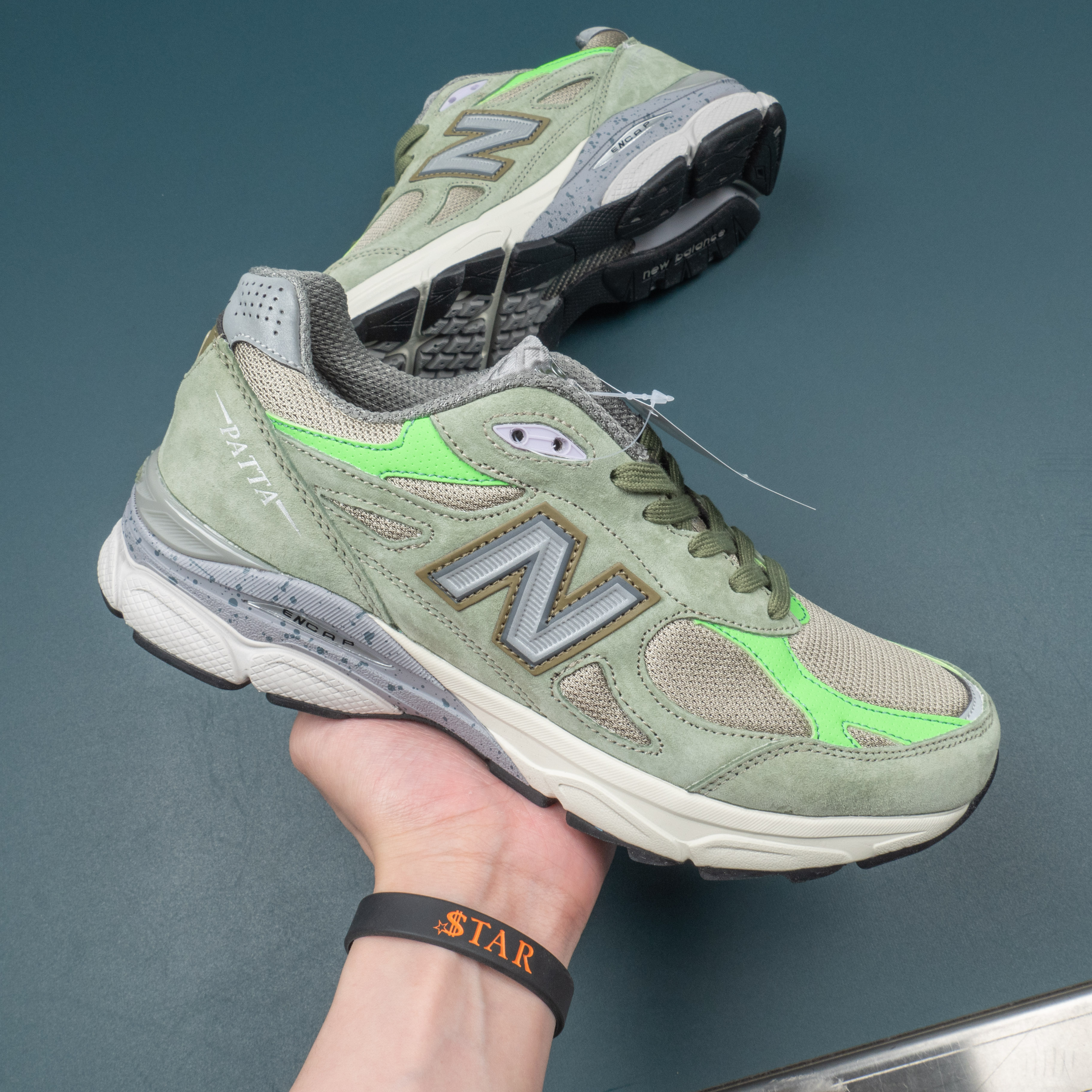 990v3 Patta Keep Your Family Close