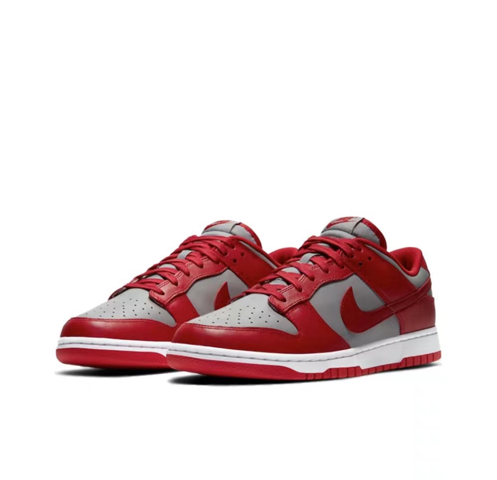 Dunk Low Retro Medium Grey Varsity Red UNLV