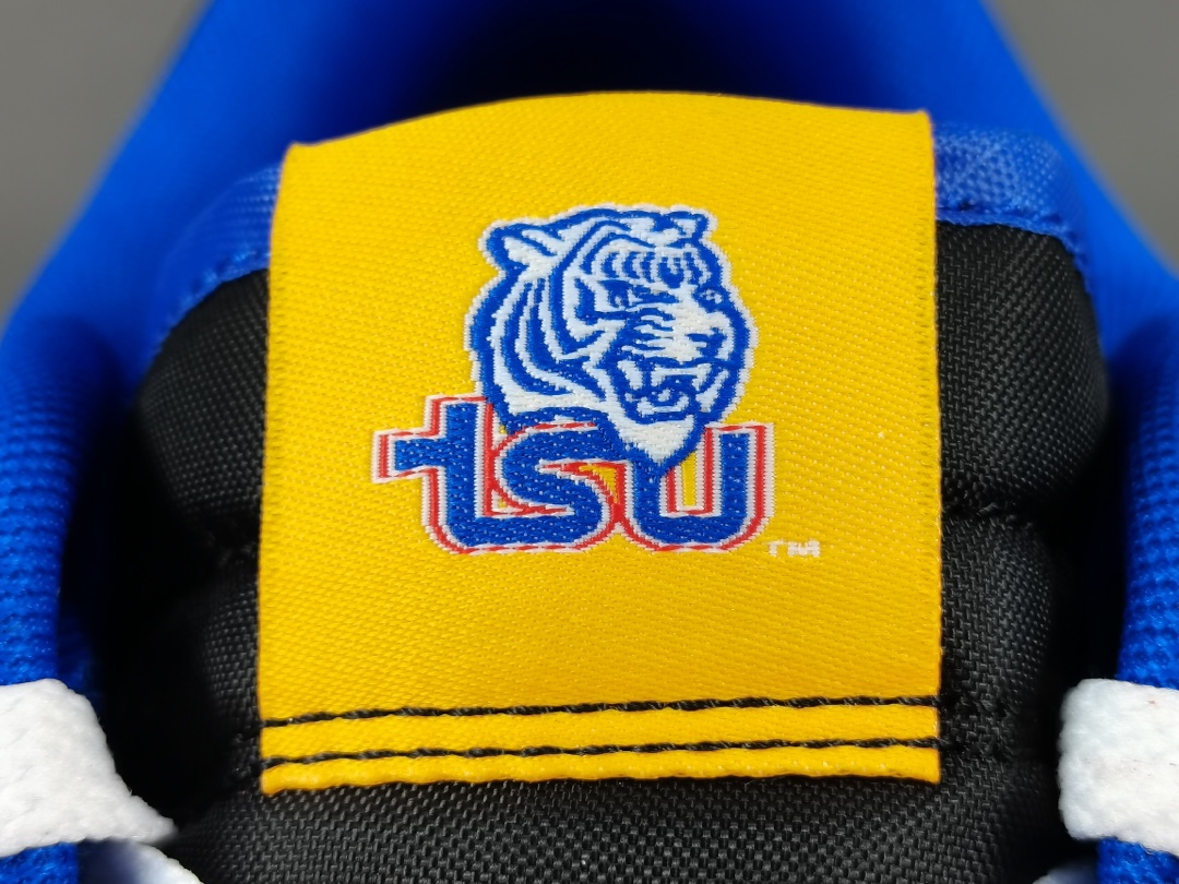 Dunk Low Tennessee State University