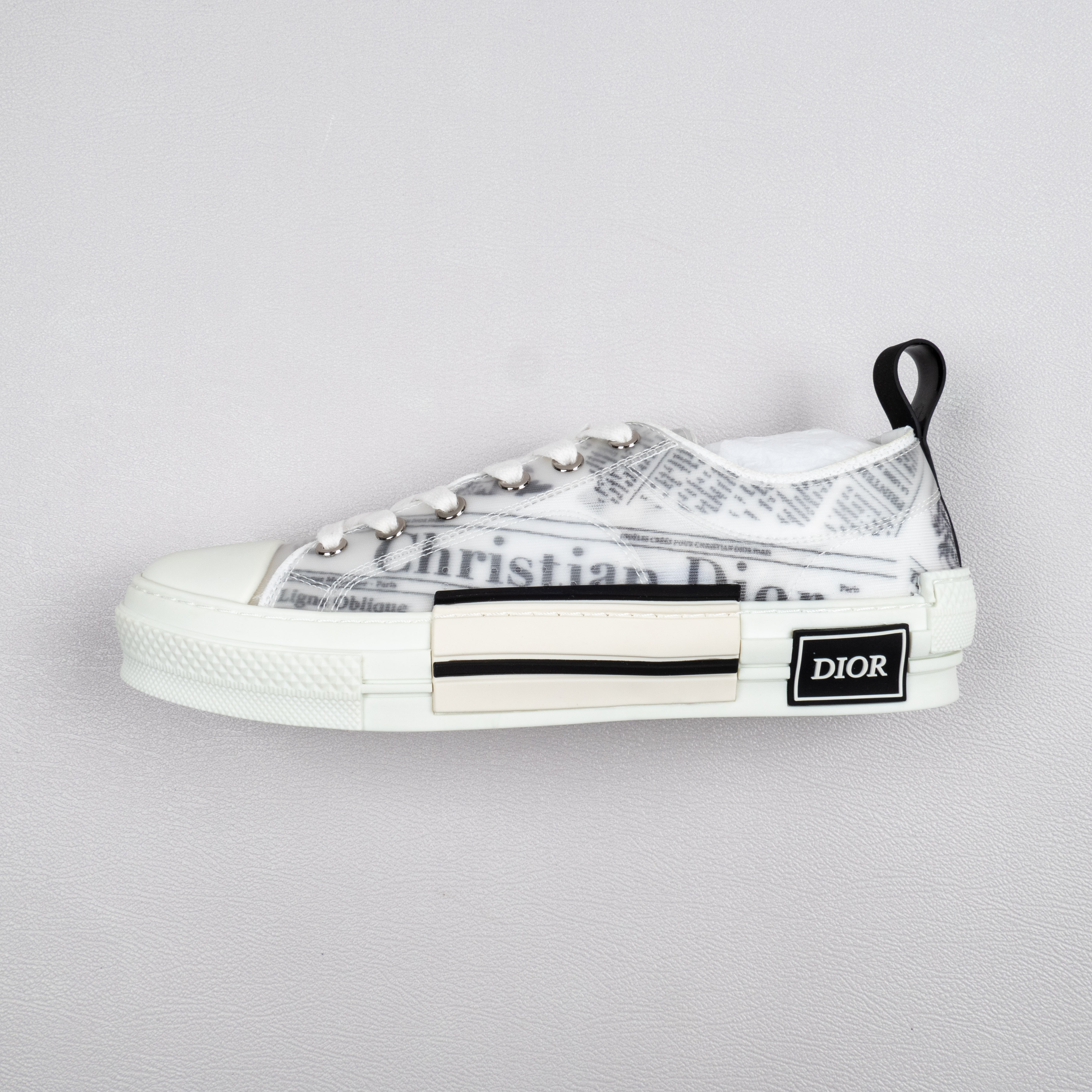 【Free shipping】男女鞋 DlRO 低帮运动休闲鞋 T00962H565