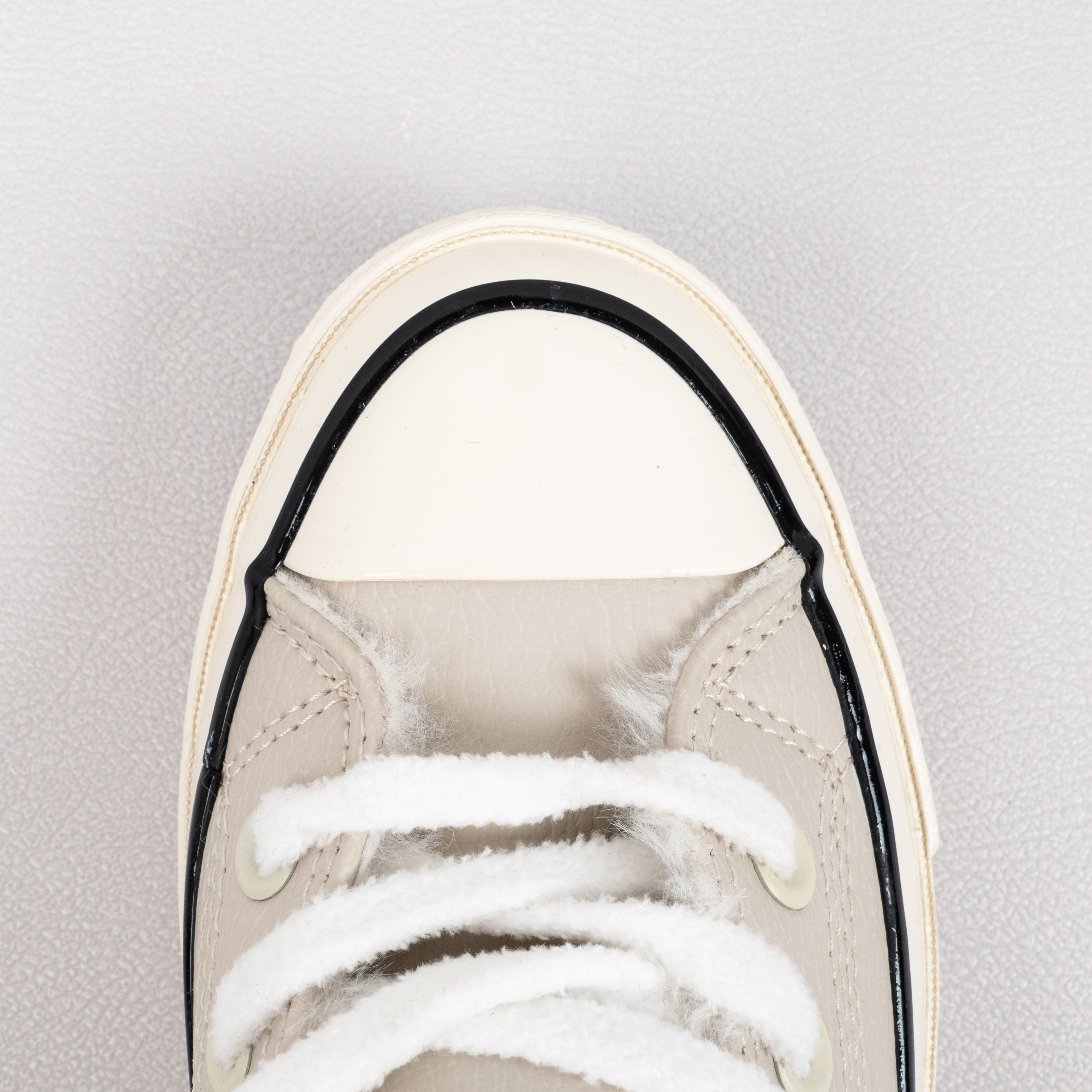 Converse Chuck 70s  Men's and women's  Leather and fleece canvas sneakers