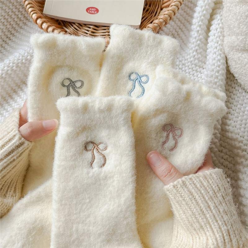 5pairs Cozy Hairy Mink Velvet Socks Bow Autumn Winter Hosiery Thickened Plush Socks Warm Sleep Home Fluffy Socks for Women Girls CTWZ511020