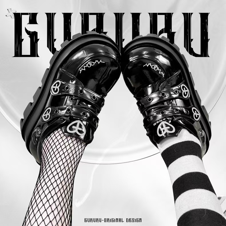 Telepathy GURURU original punk water injection heart cross macaron subculture thick shoes