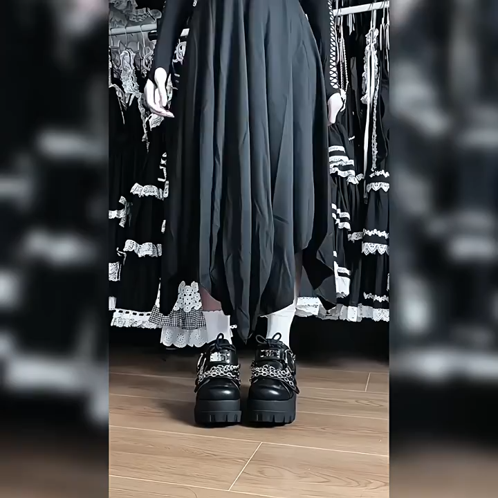 Women's Goth Boots Punk Black Metallic Goth Platform Chunky Ankle Boots Thick Sole Goth Boots Designer Shoes