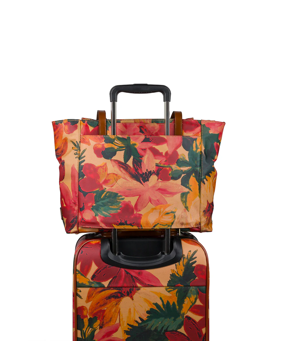 Silvi Travel Tote