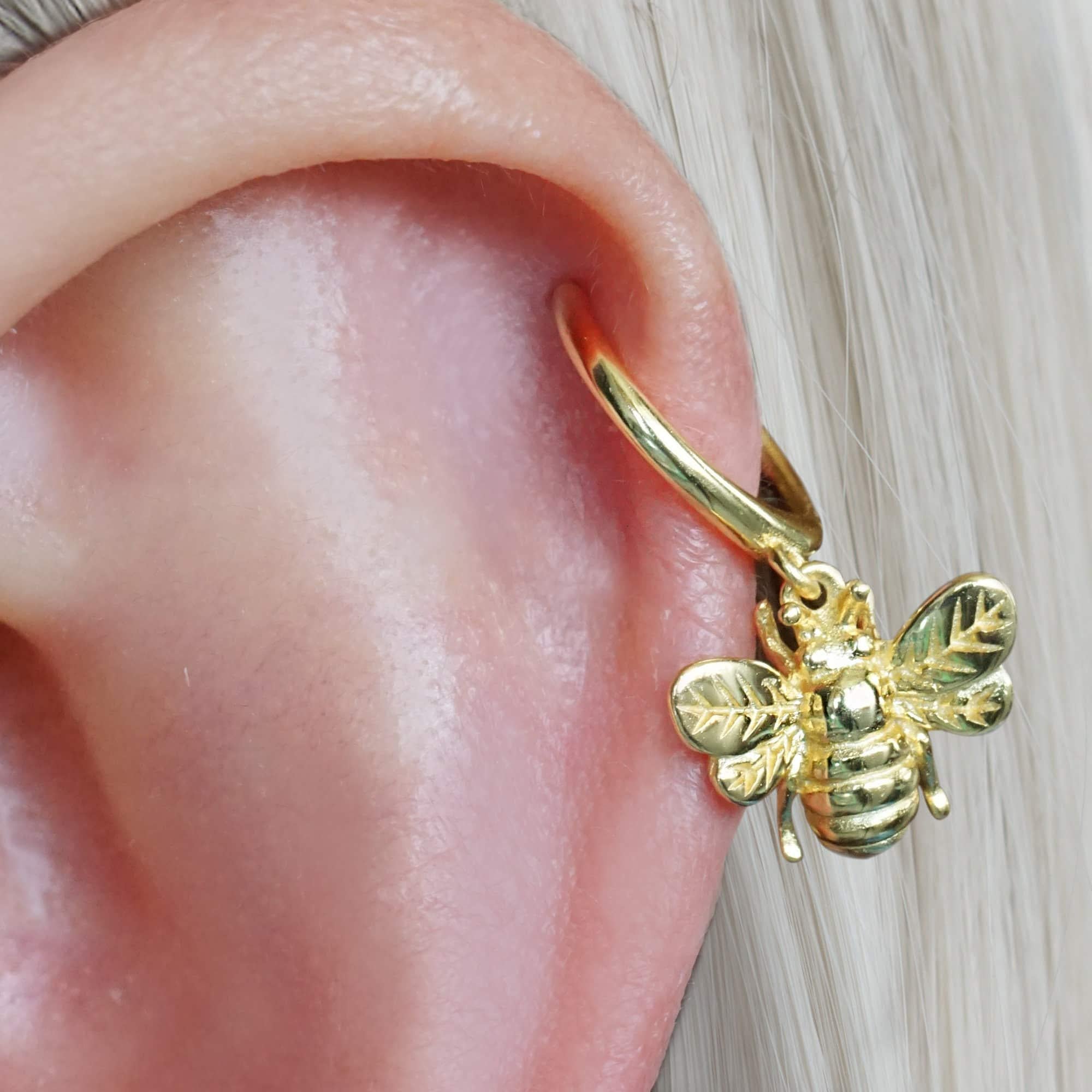 Tiny Plain Bee Dangly Hoop Earrings