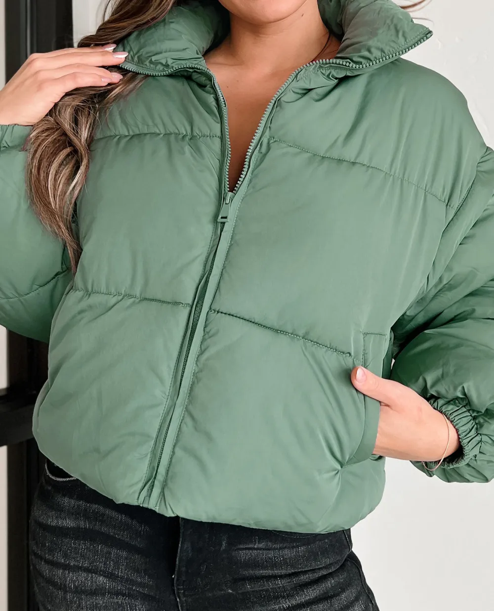 Detachable Sleeve Puffer Jacket