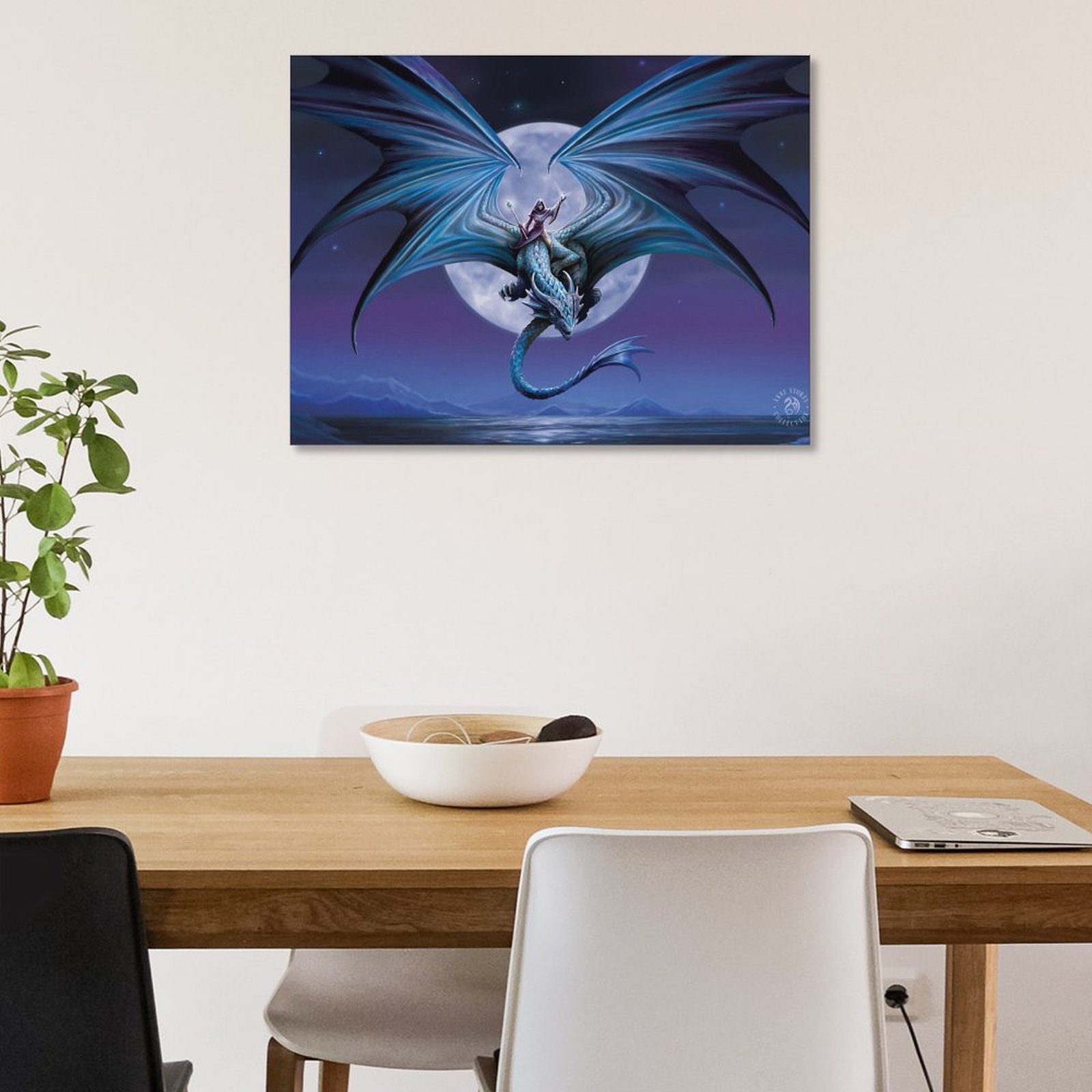 Moonstone Horizontal