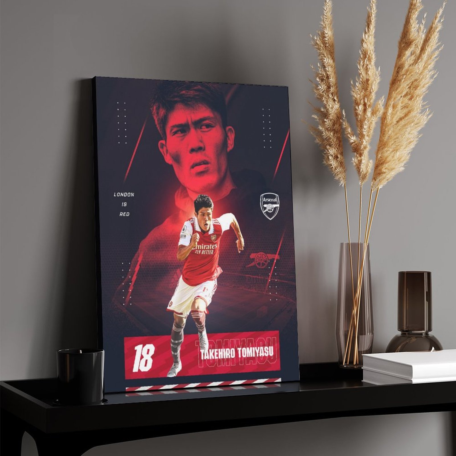 18 Takehiro Tomiyasu