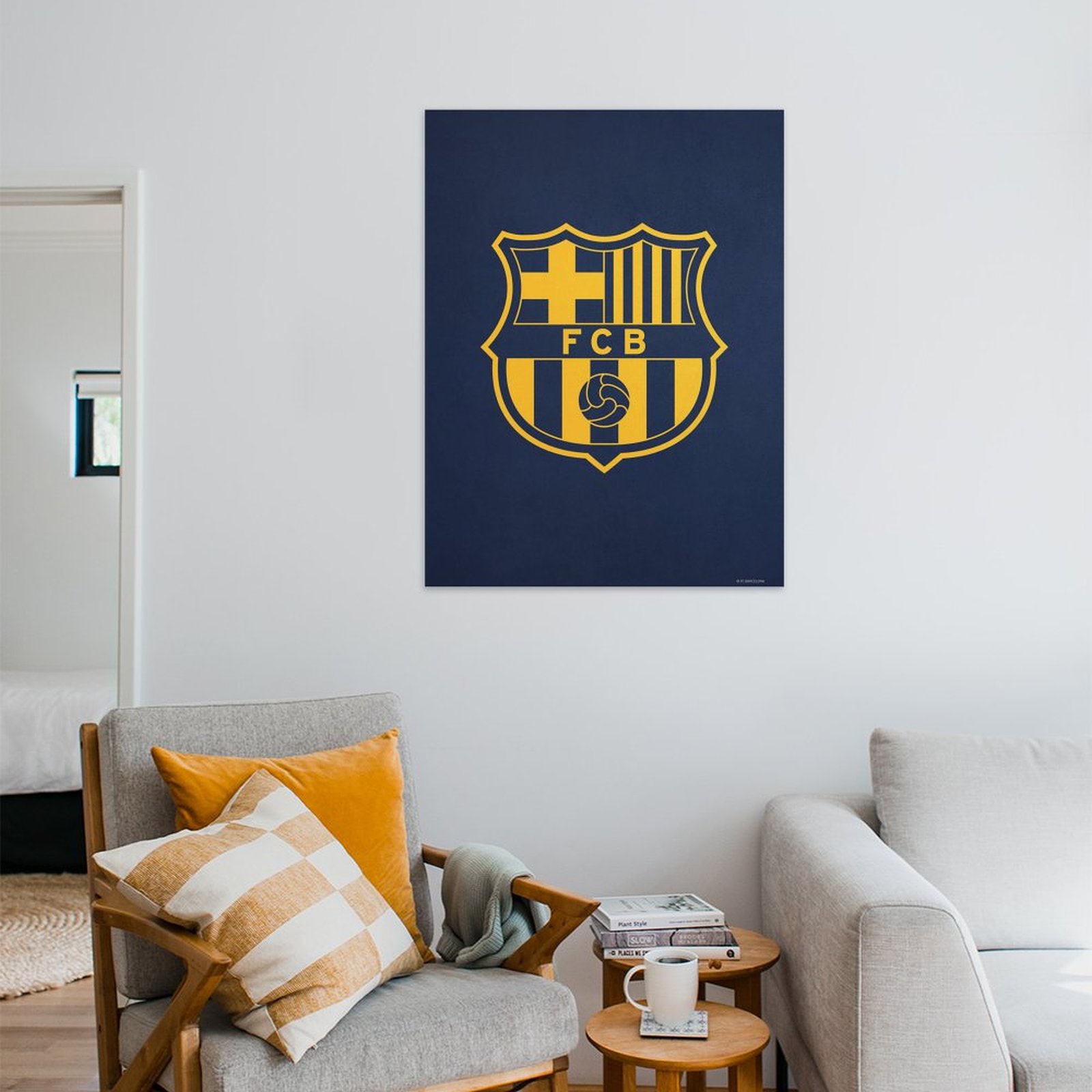 Crest yellow navy