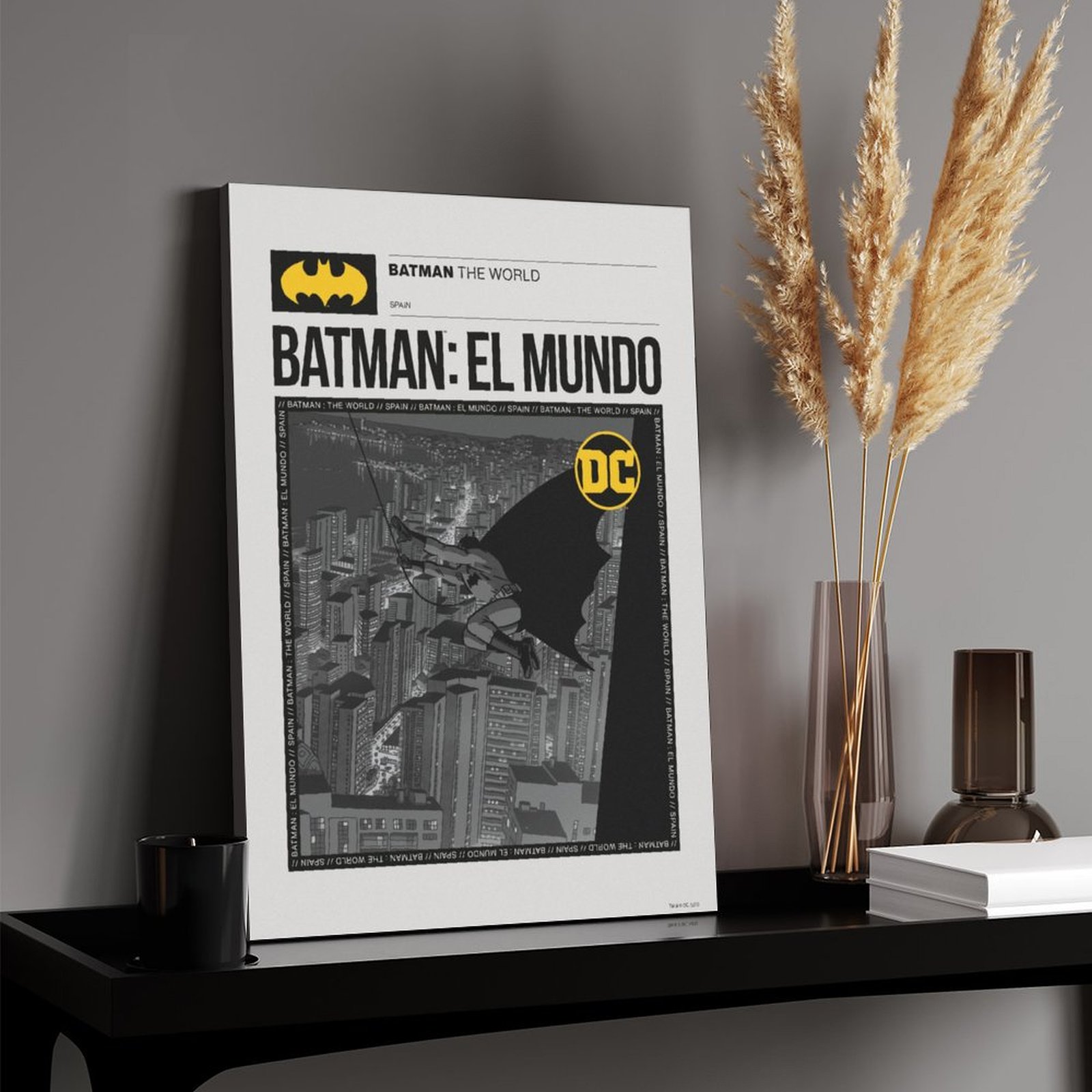 Batman The World BW Spain